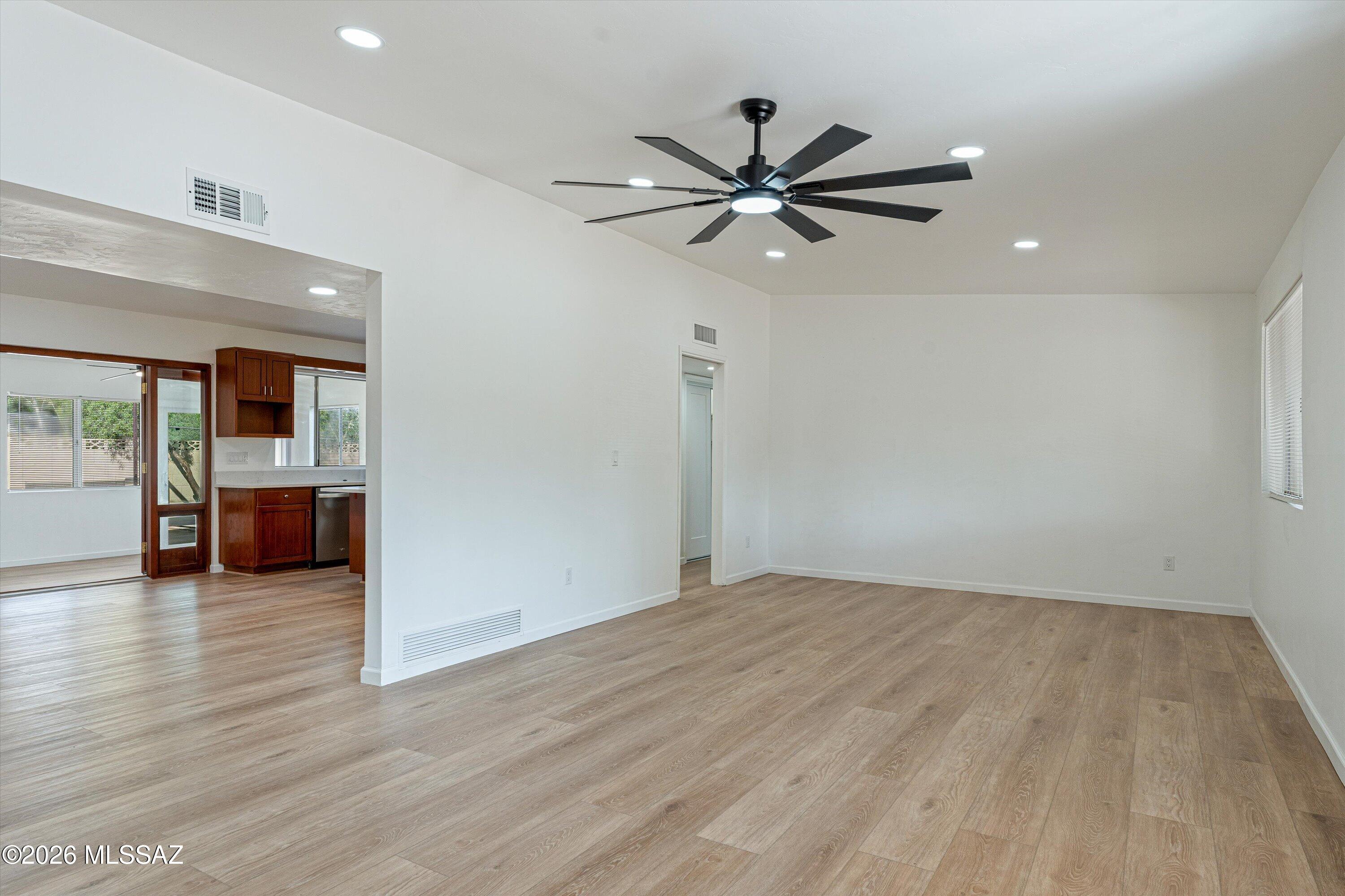 Saguaro Verde (1-40) - Residential