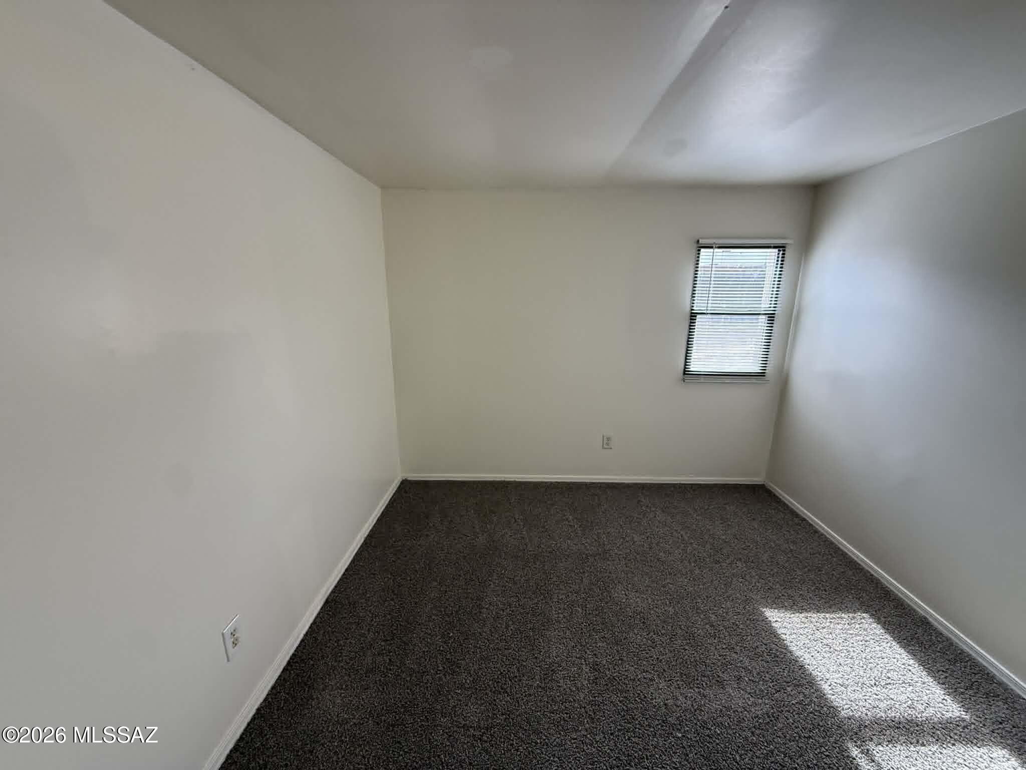 Catalina Poultry Acres NO 2 - Residential Lease