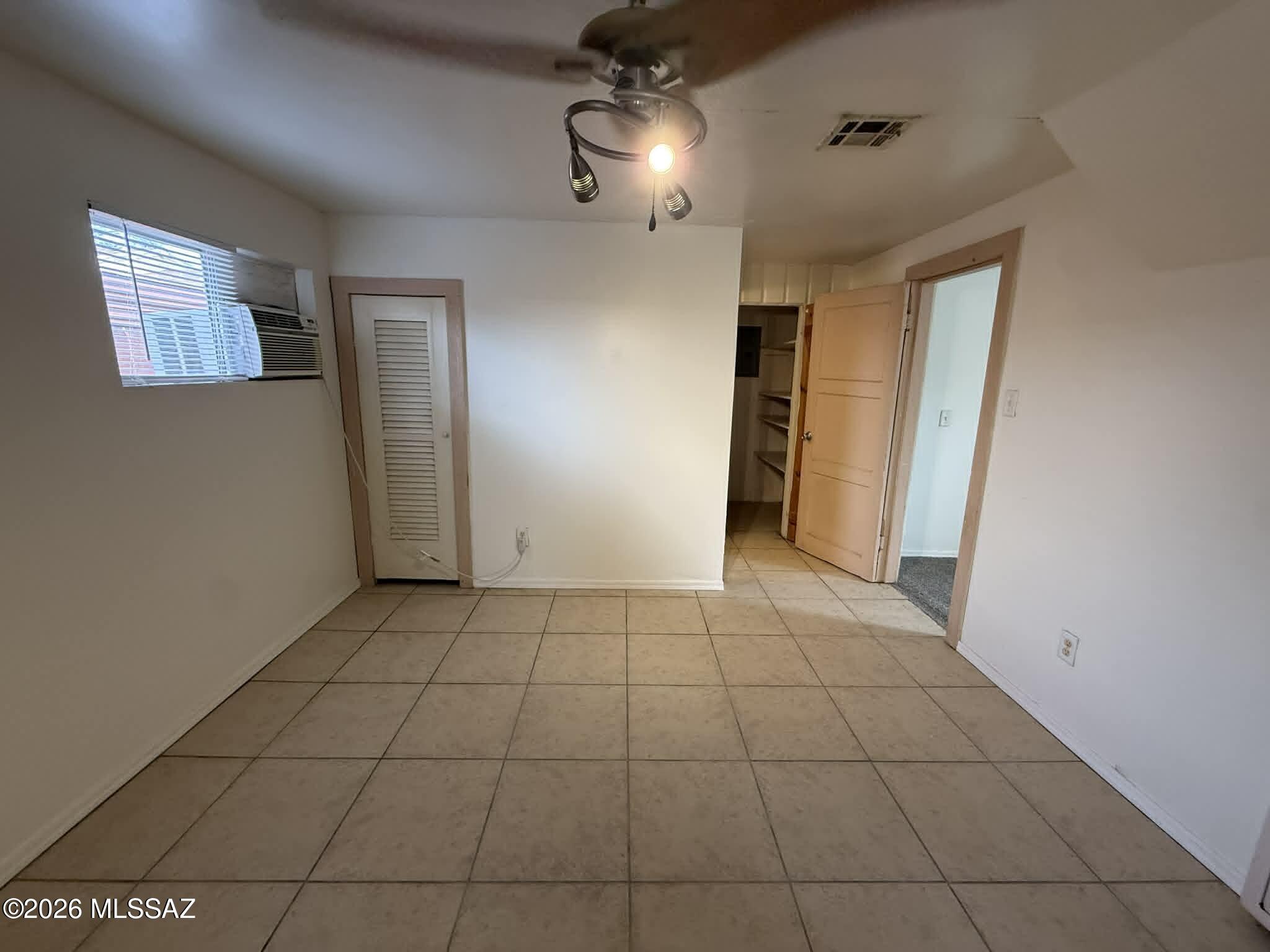 Catalina Poultry Acres NO 2 - Residential Lease