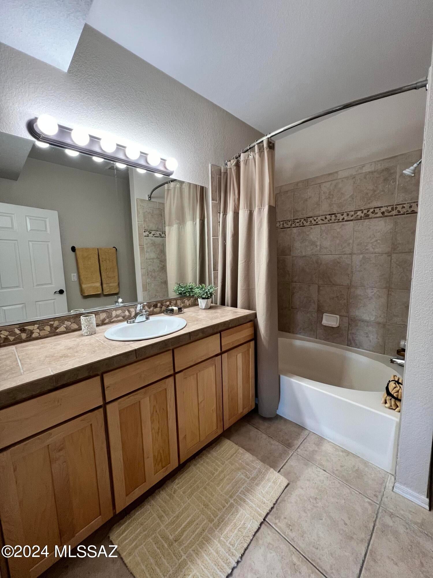 The Boulders at La Reserve Condominiums - Residential Lease