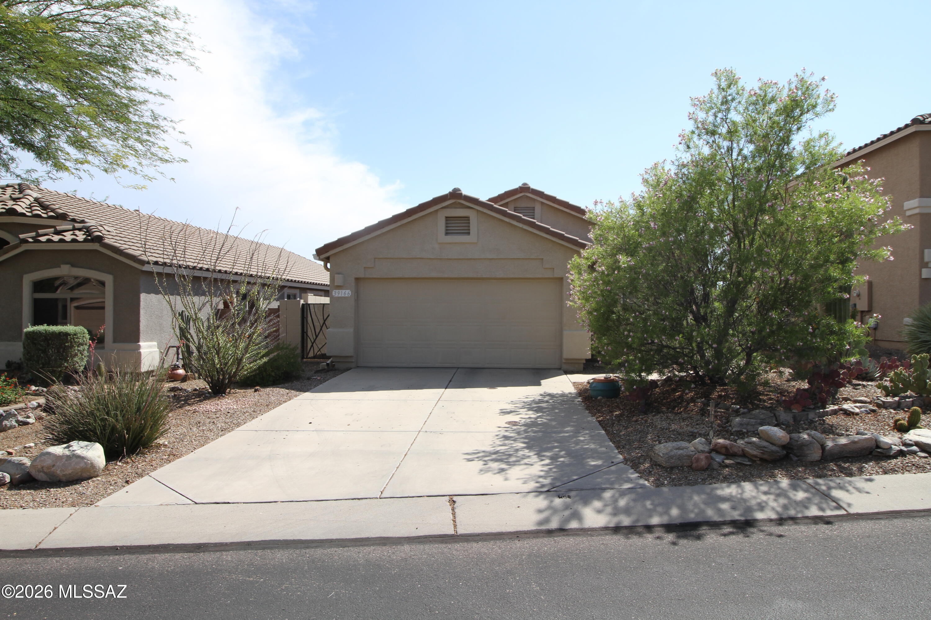 Eagle Crest - Residential
