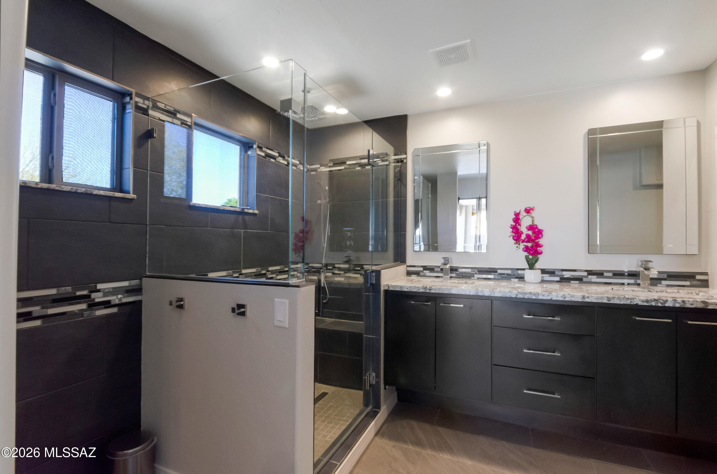Stoneridge (1-71) - Residential