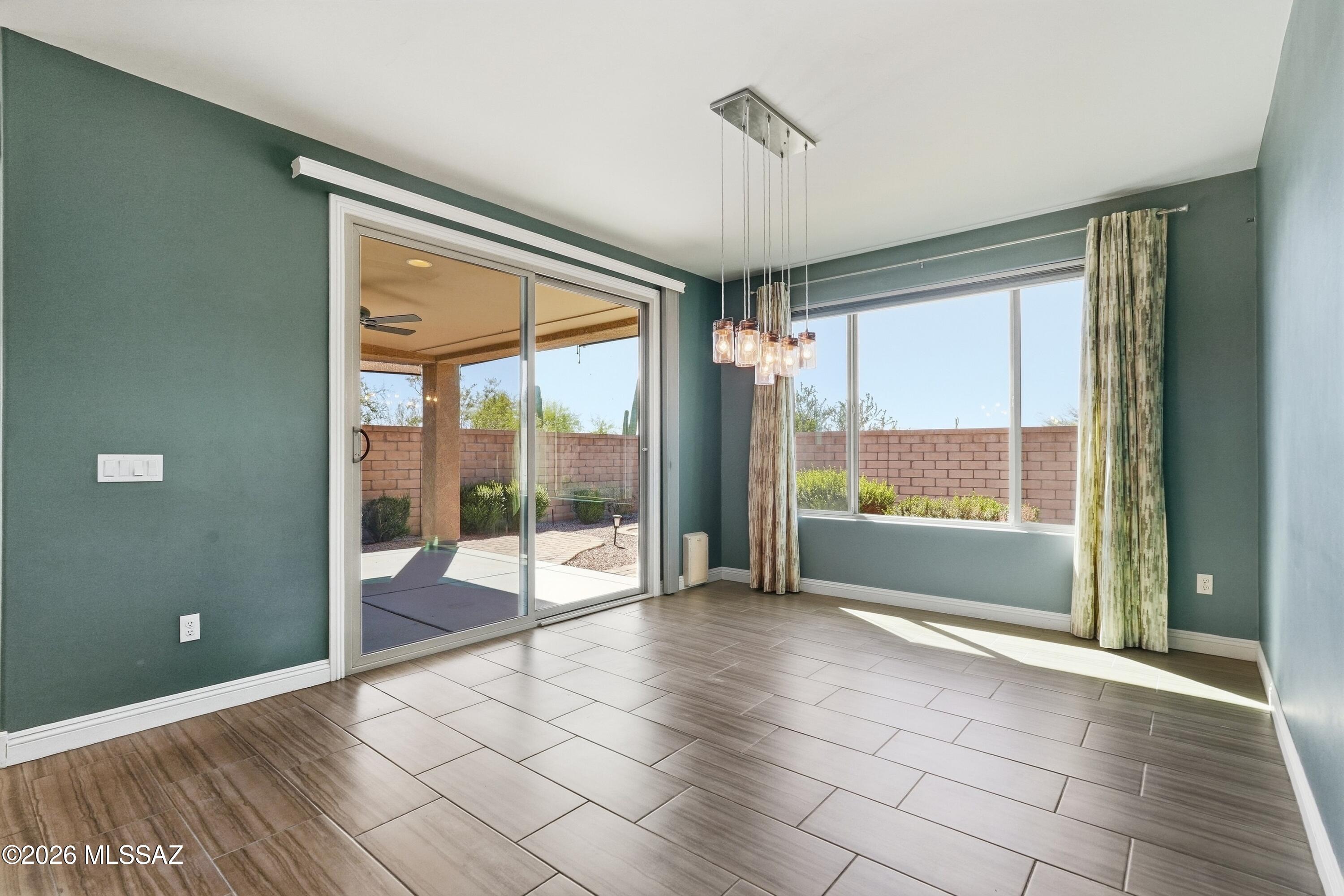 Del Webb At Dove Mountain SQ20131930189 - Residential