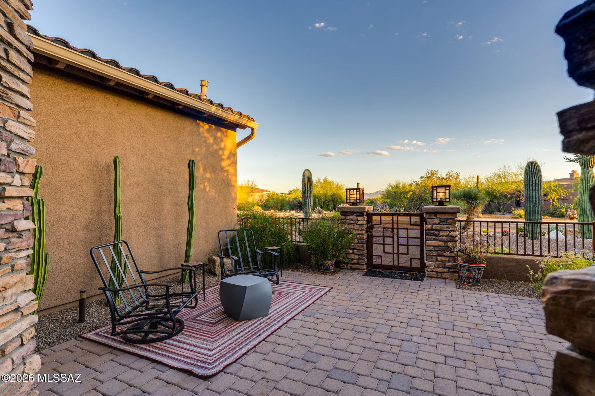 Dos Lagos at Dove Mountain (1-91) - Residential