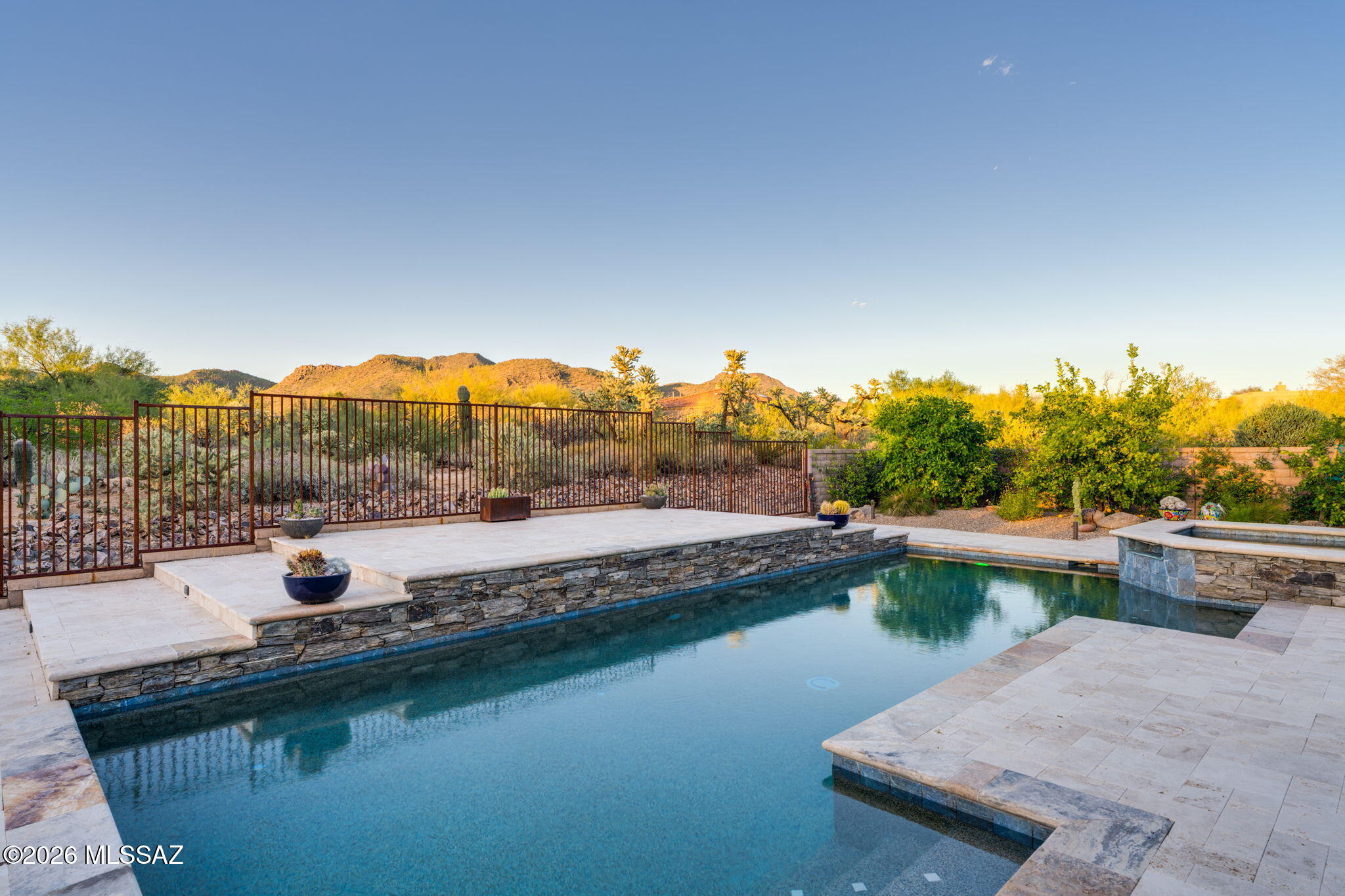 Dos Lagos at Dove Mountain (1-91) - Residential