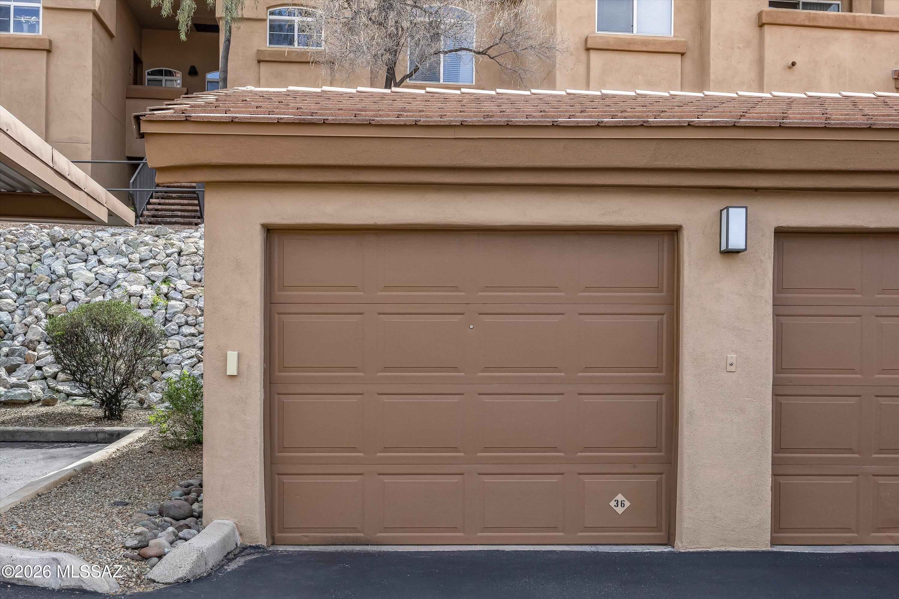 Pinnacle Canyon Condominium - Residential