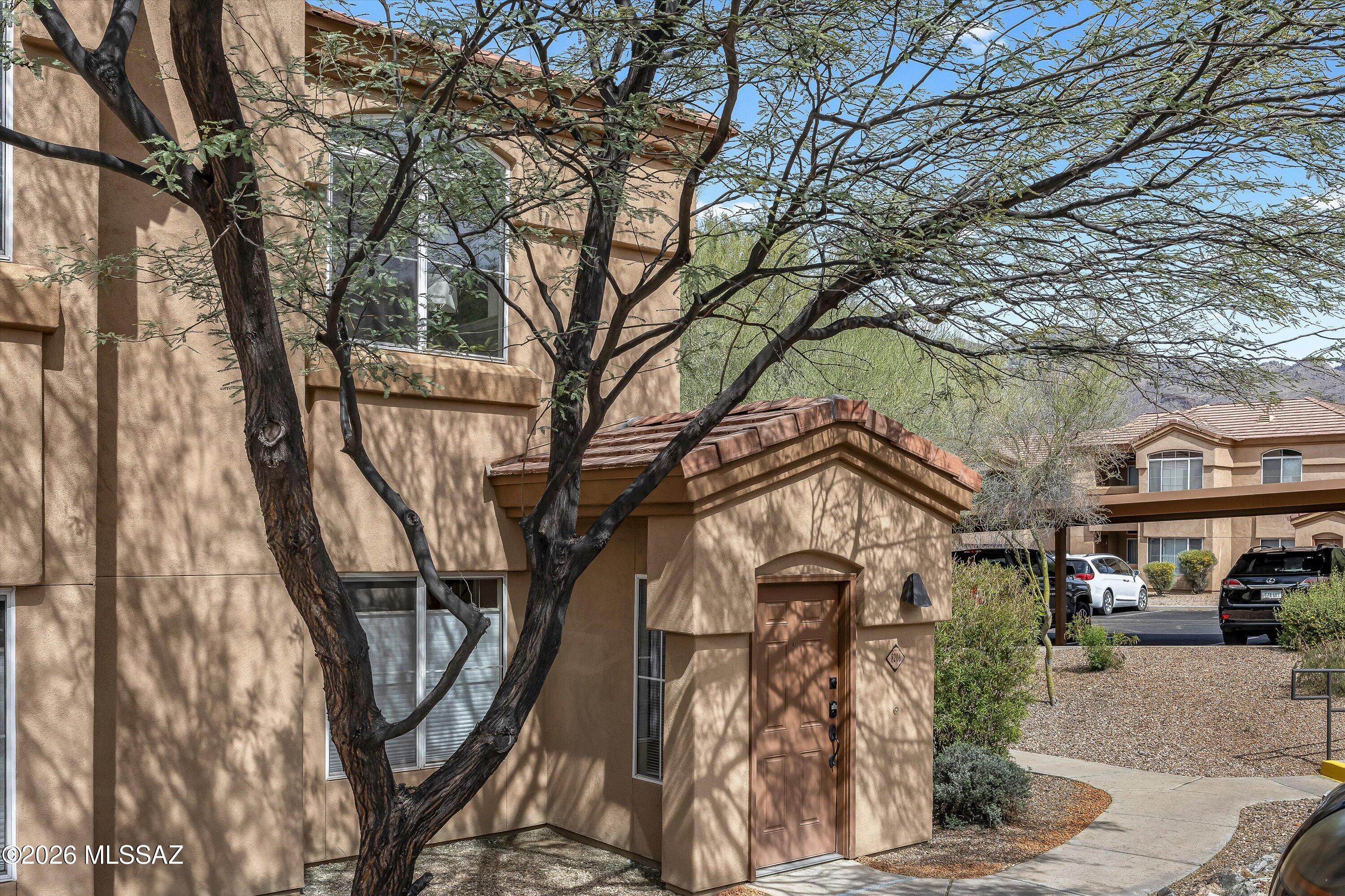 Pinnacle Canyon Condominium - Residential
