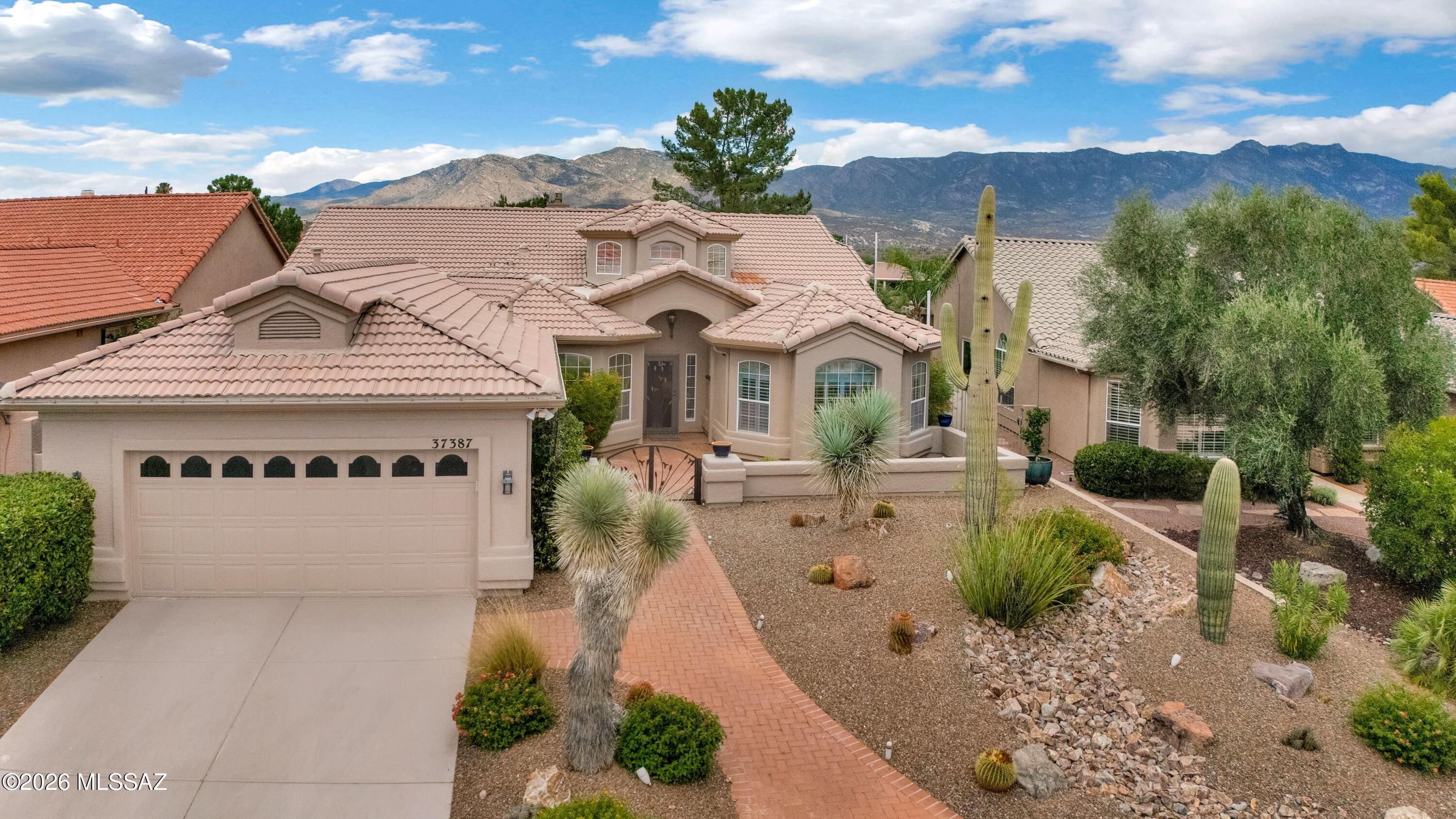 Saddlebrooke - Residential