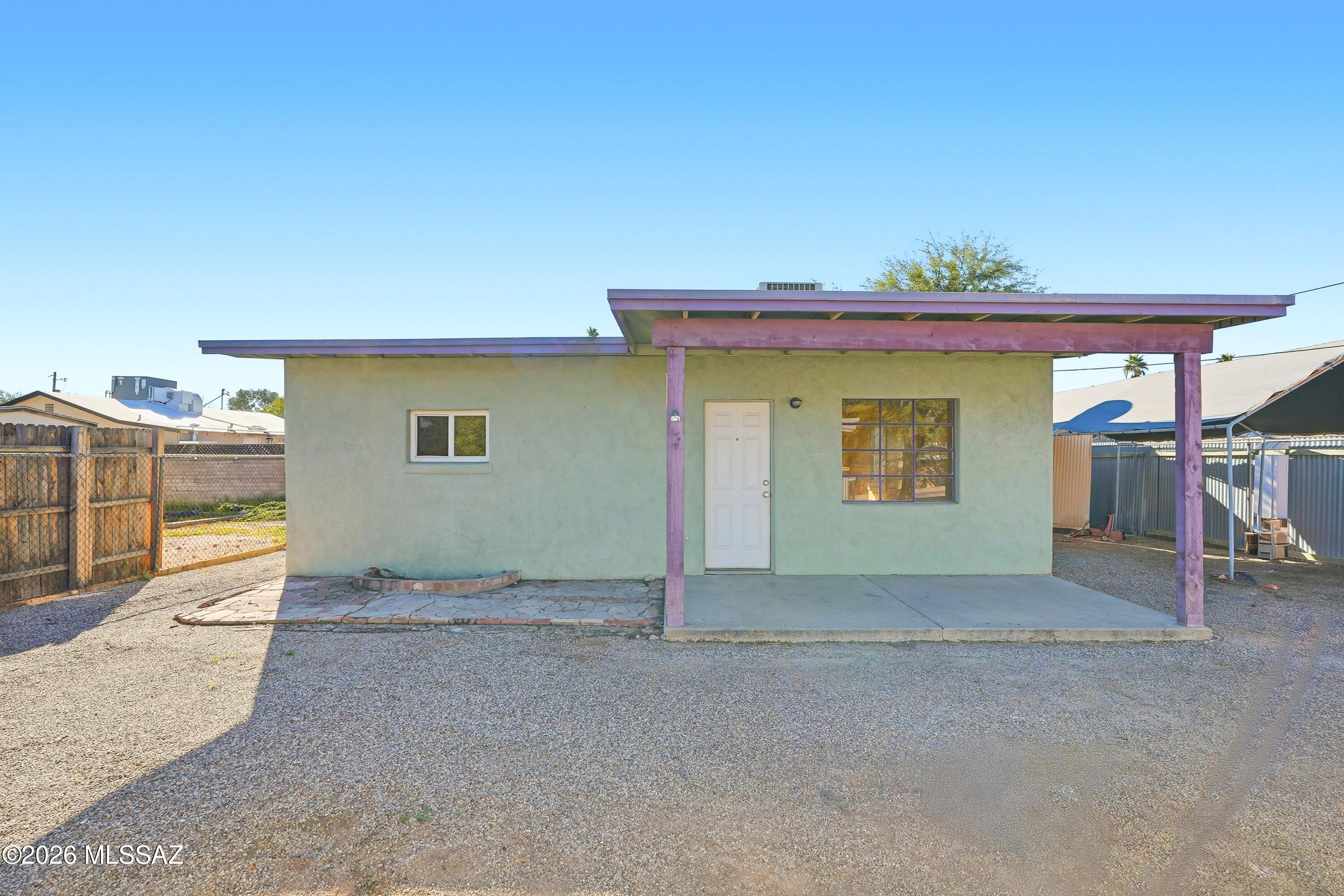 Unsubdivided - Residential Lease