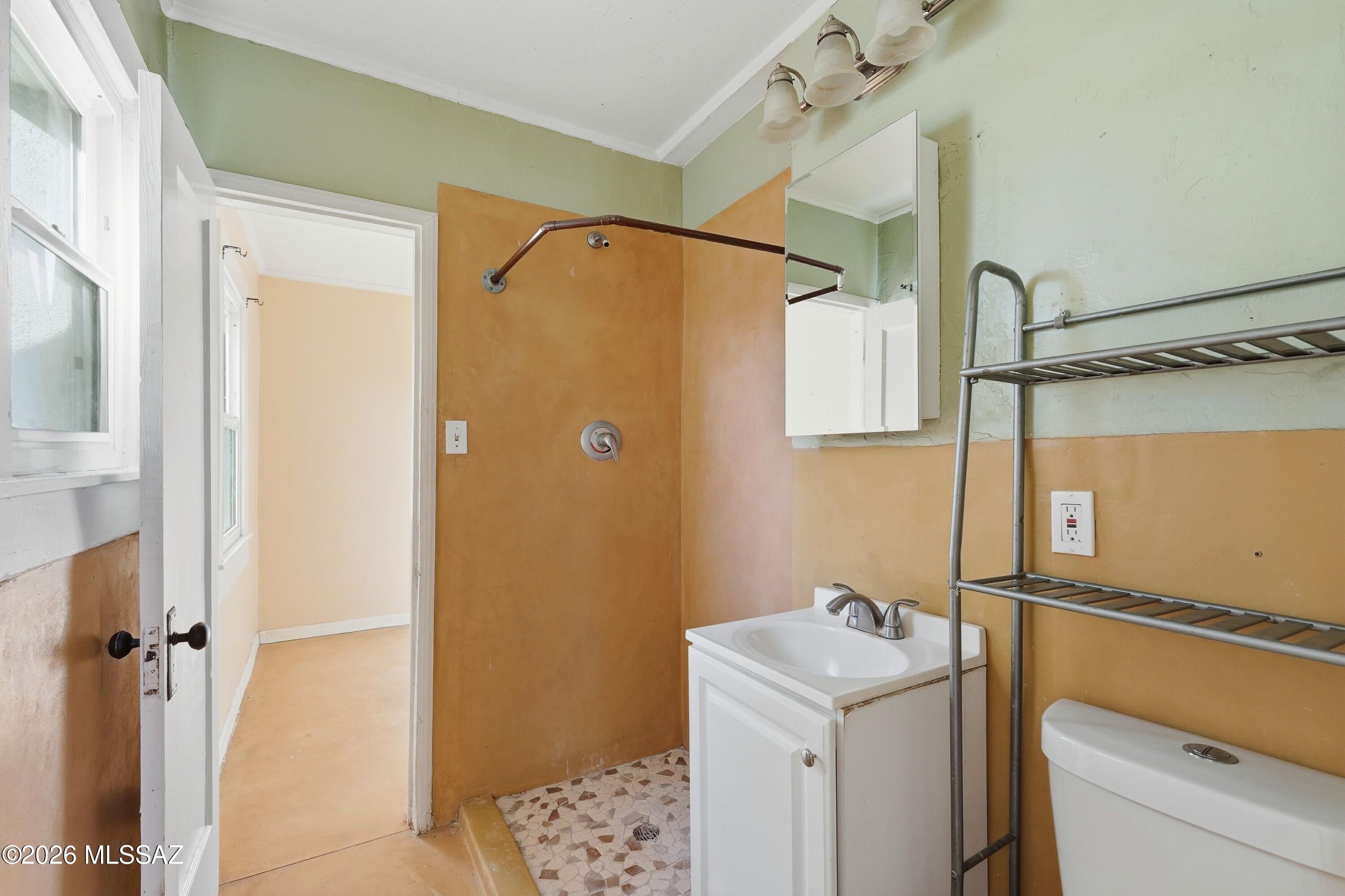Unsubdivided - Residential Lease