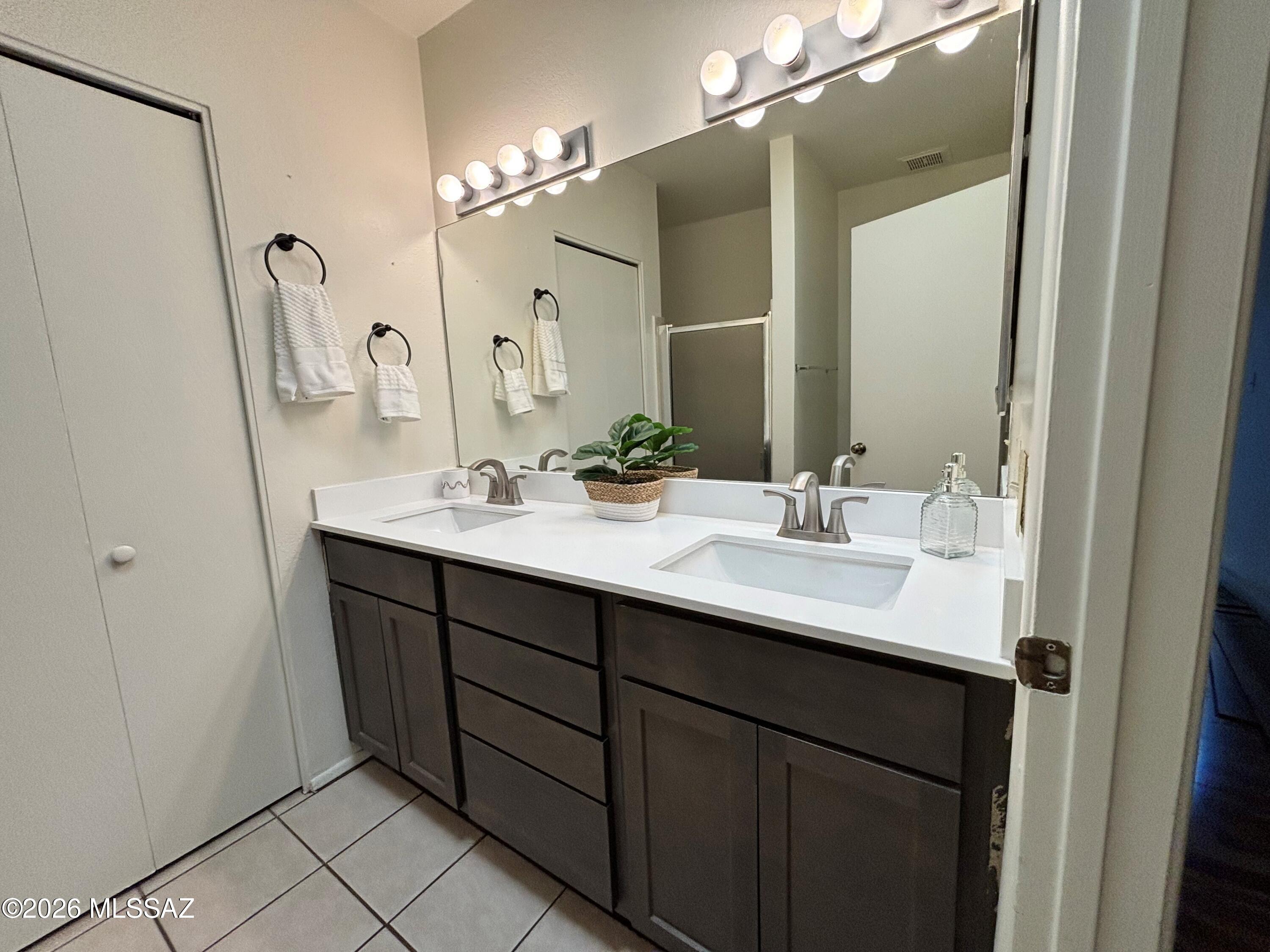 Pantano Townhomes (1-118) - Residential
