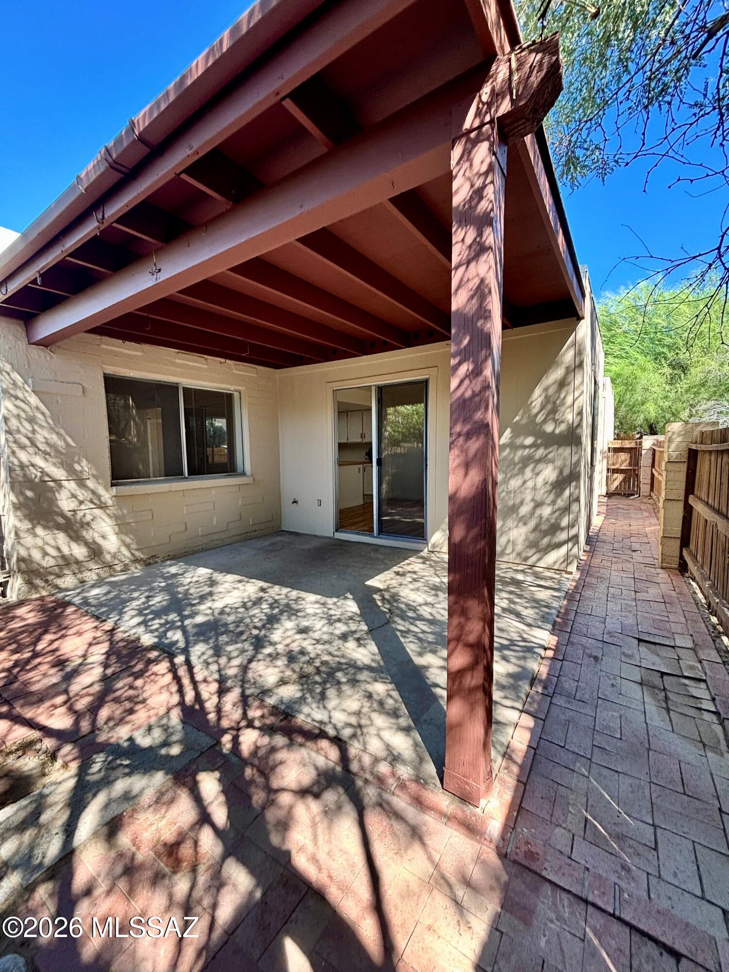 Pantano Townhomes (1-118) - Residential