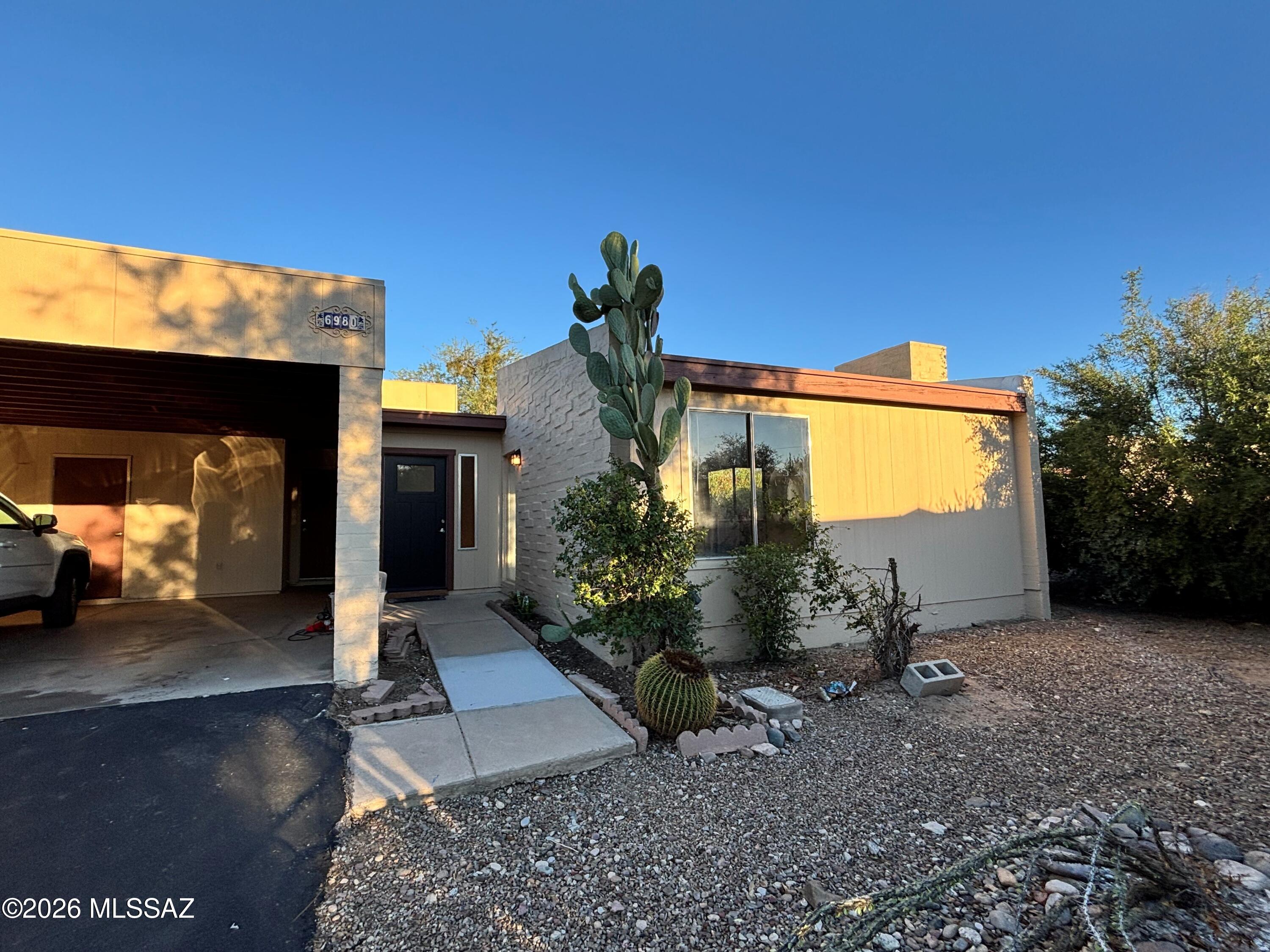Pantano Townhomes (1-118) - Residential