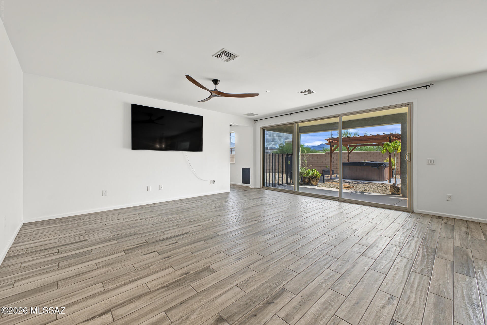 Saguaro Trails (1-26) - Residential
