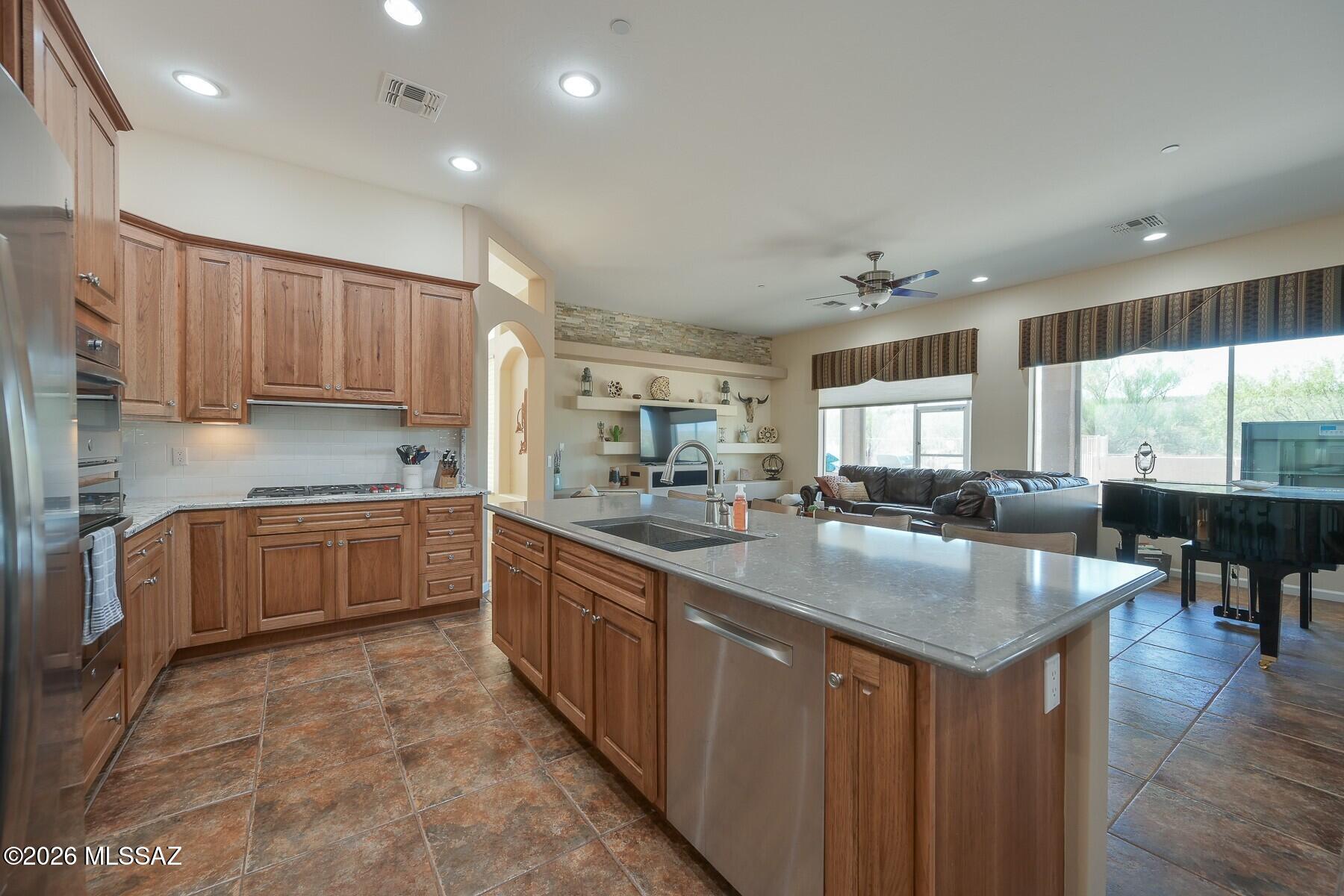 Saddlebrooke - Residential