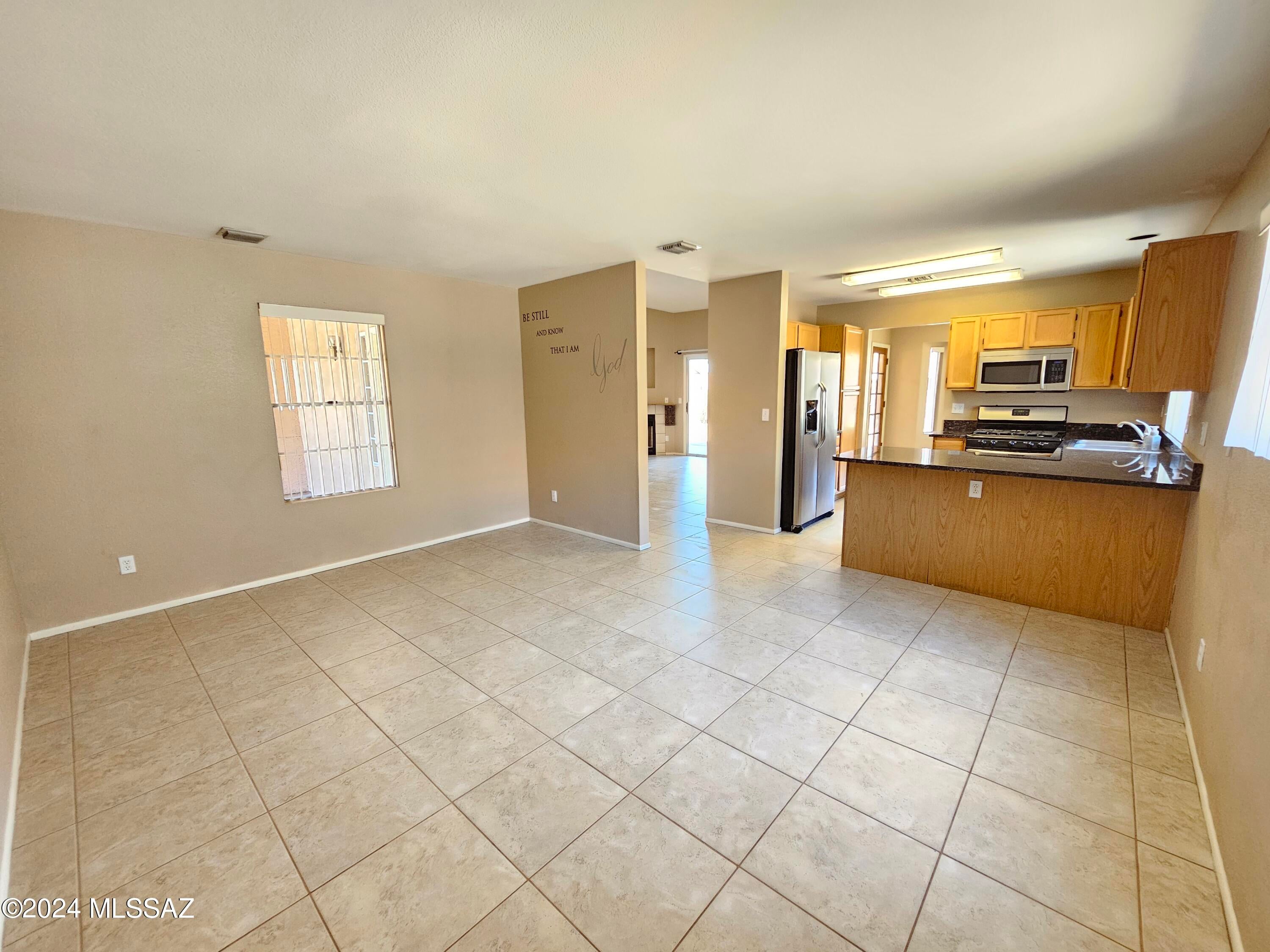 Stone Creek(1-41) - Residential Lease