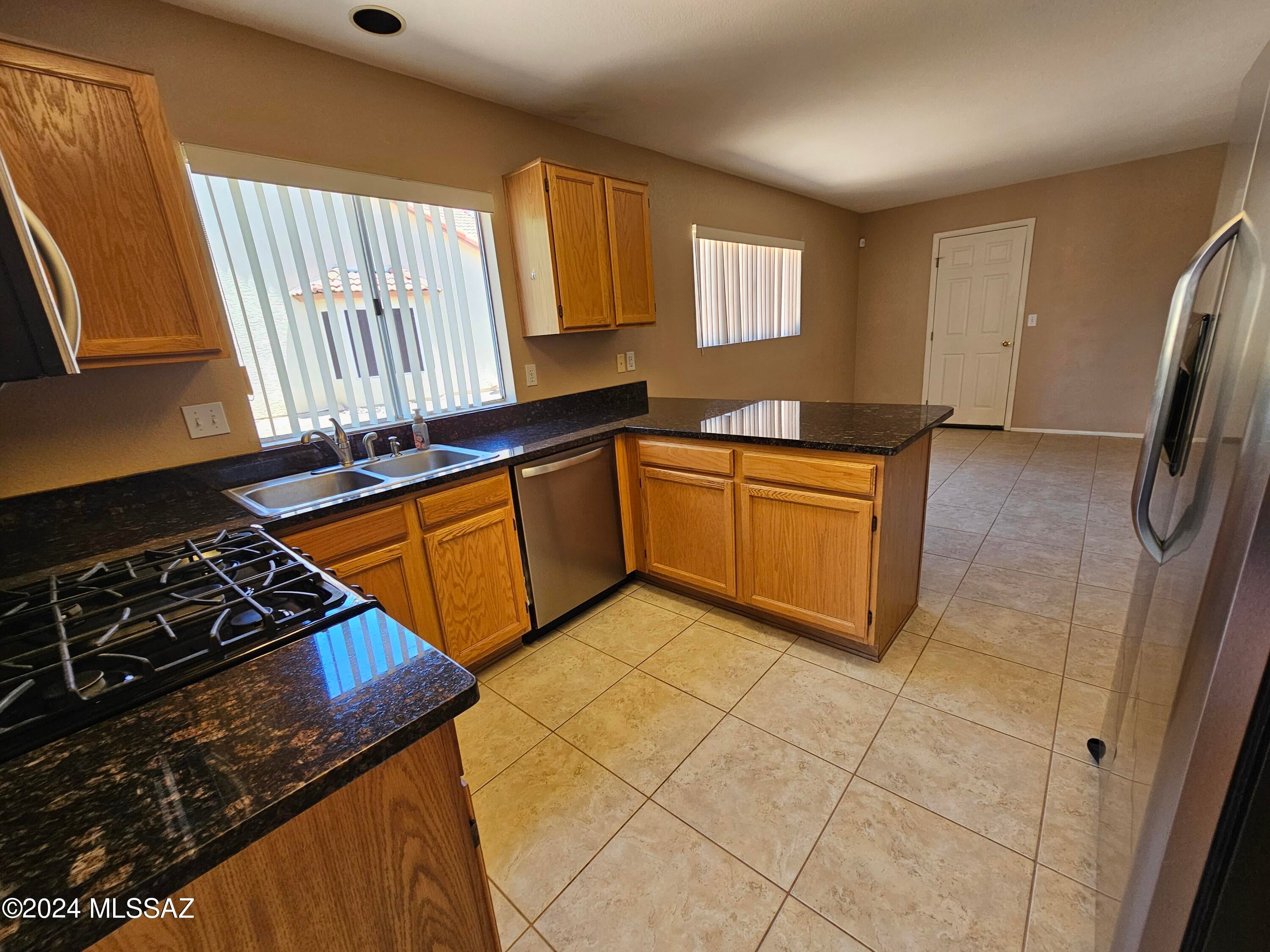 Stone Creek(1-41) - Residential Lease