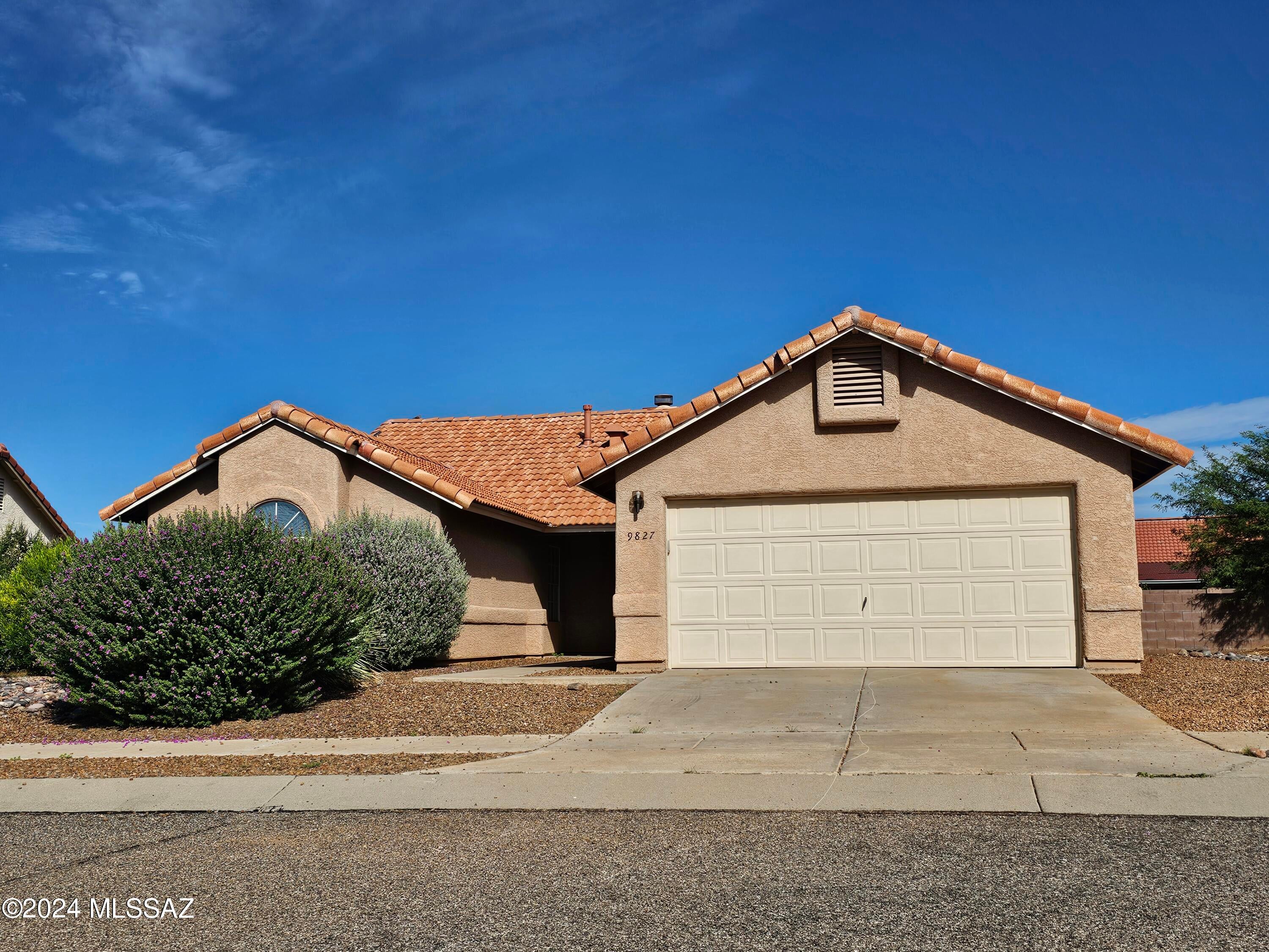 Great 3 bedroom, 2 bath home tucked away in a conveniently located cul-de-sac lot.  Two car garage.  All appliances included.  Pets upon approval. No cats.