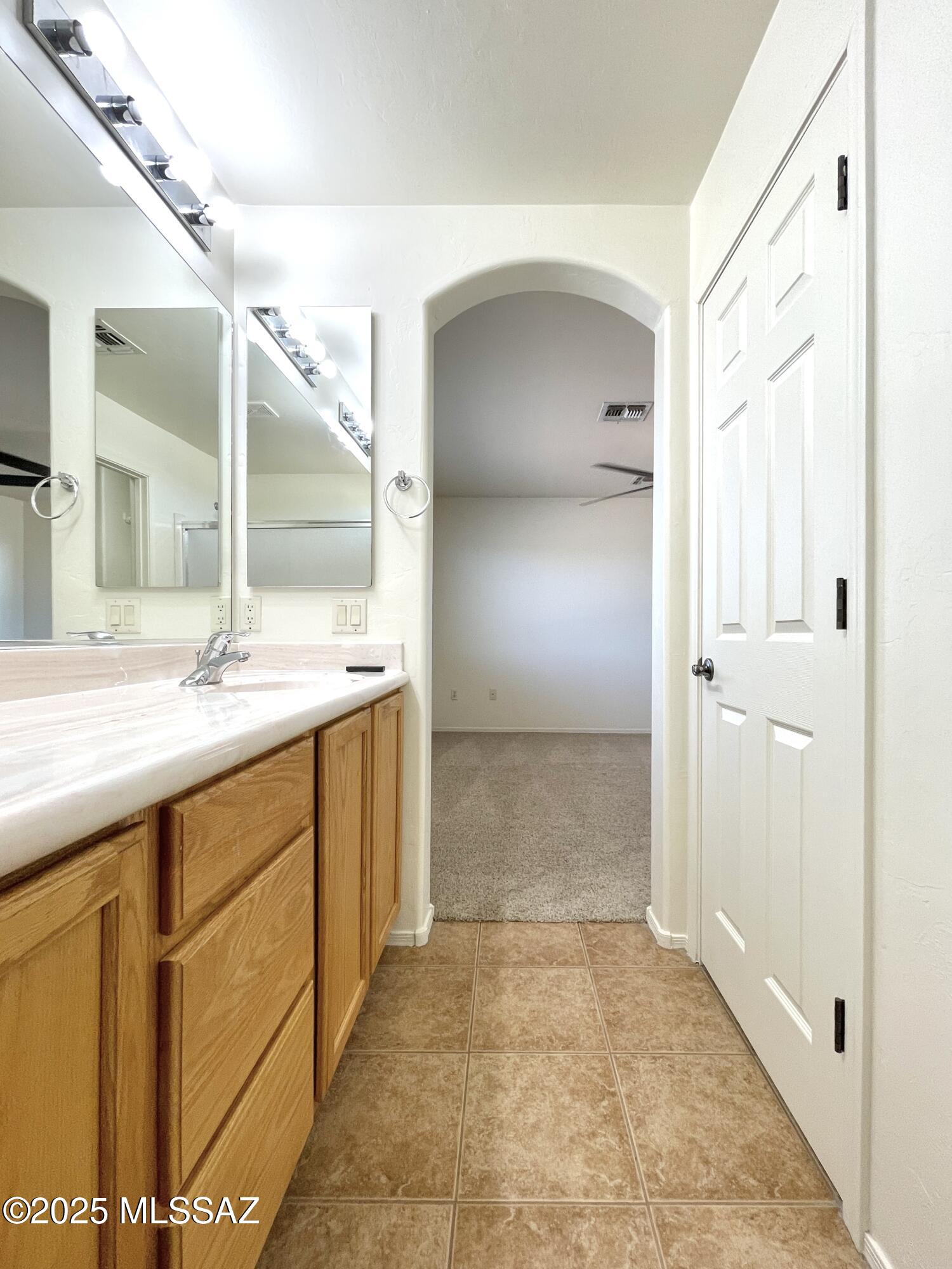 Paseo del Rio - Residential Lease