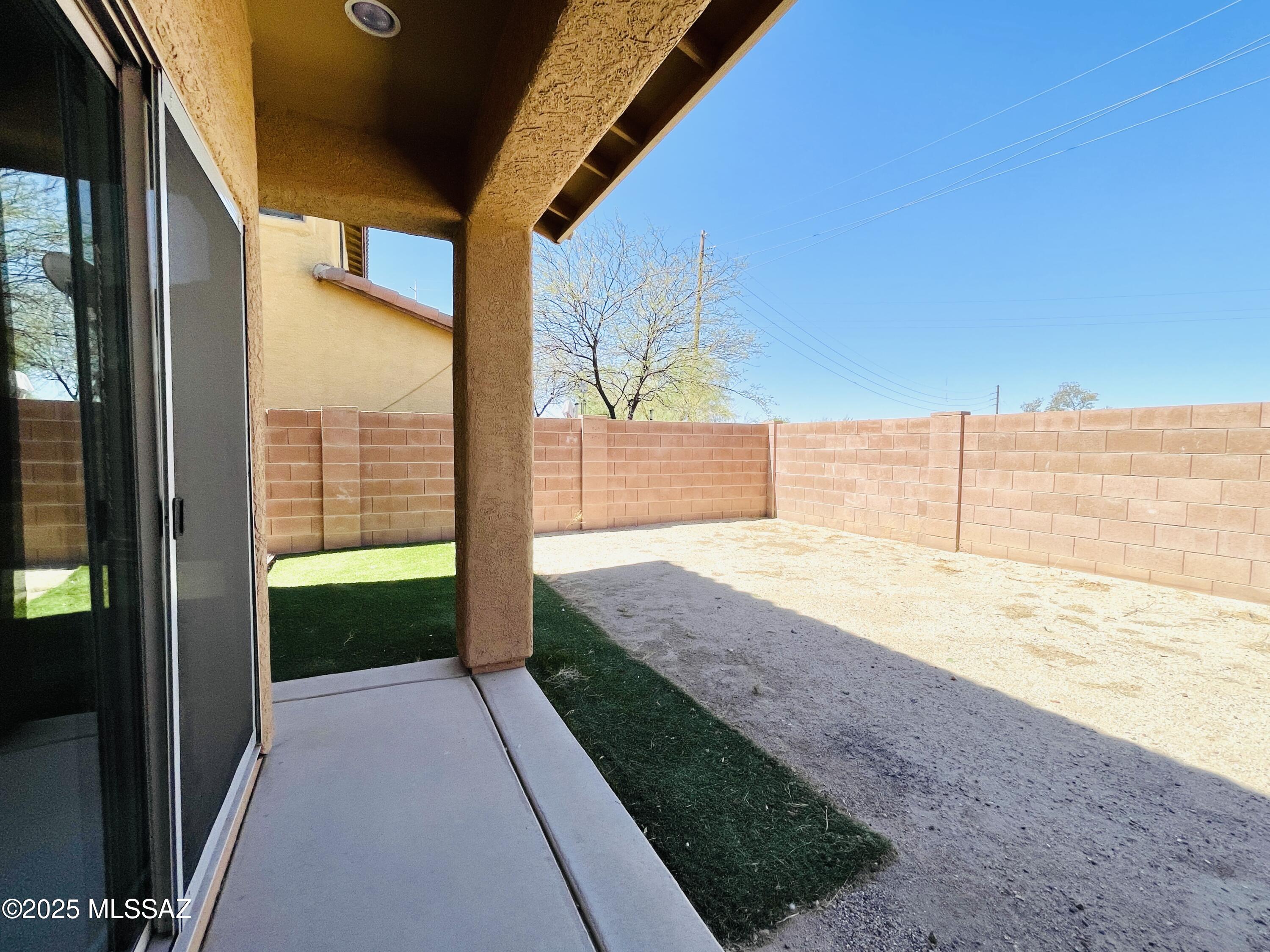 Paseo del Rio - Residential Lease