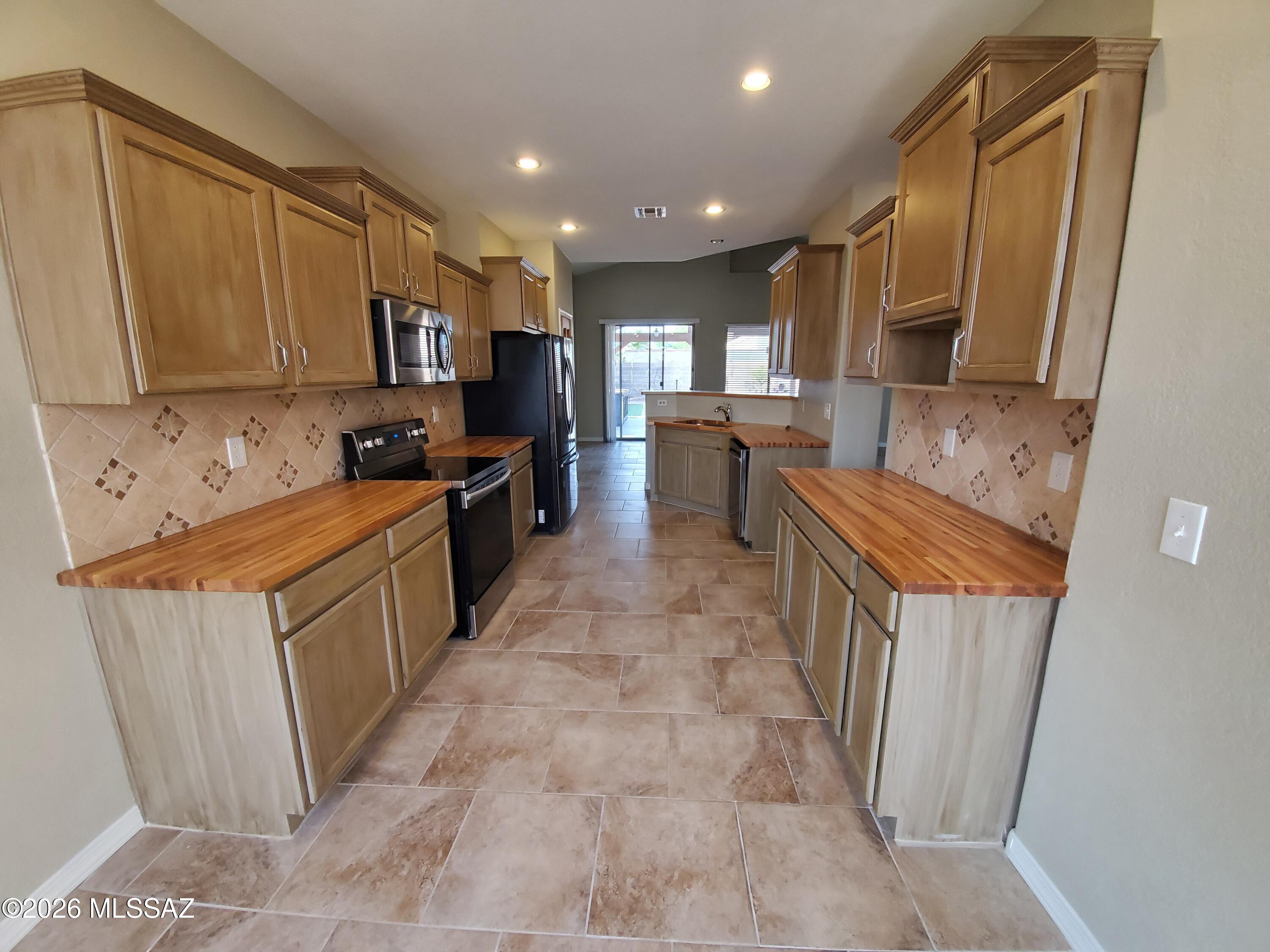 Pueblo Estrella At Rita Ranch (1-153) - Residential Lease