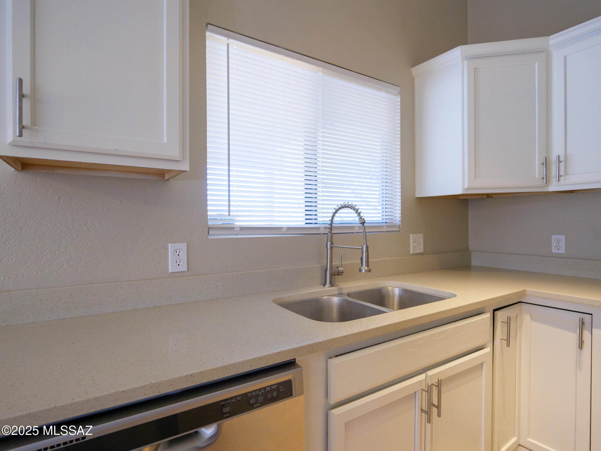 Cambrie At Midvale Park (1-203) - Residential Lease