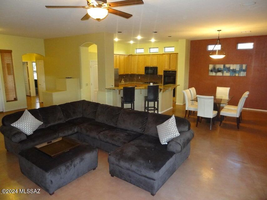 Rio Verde Vista II (1-73) - Residential Lease