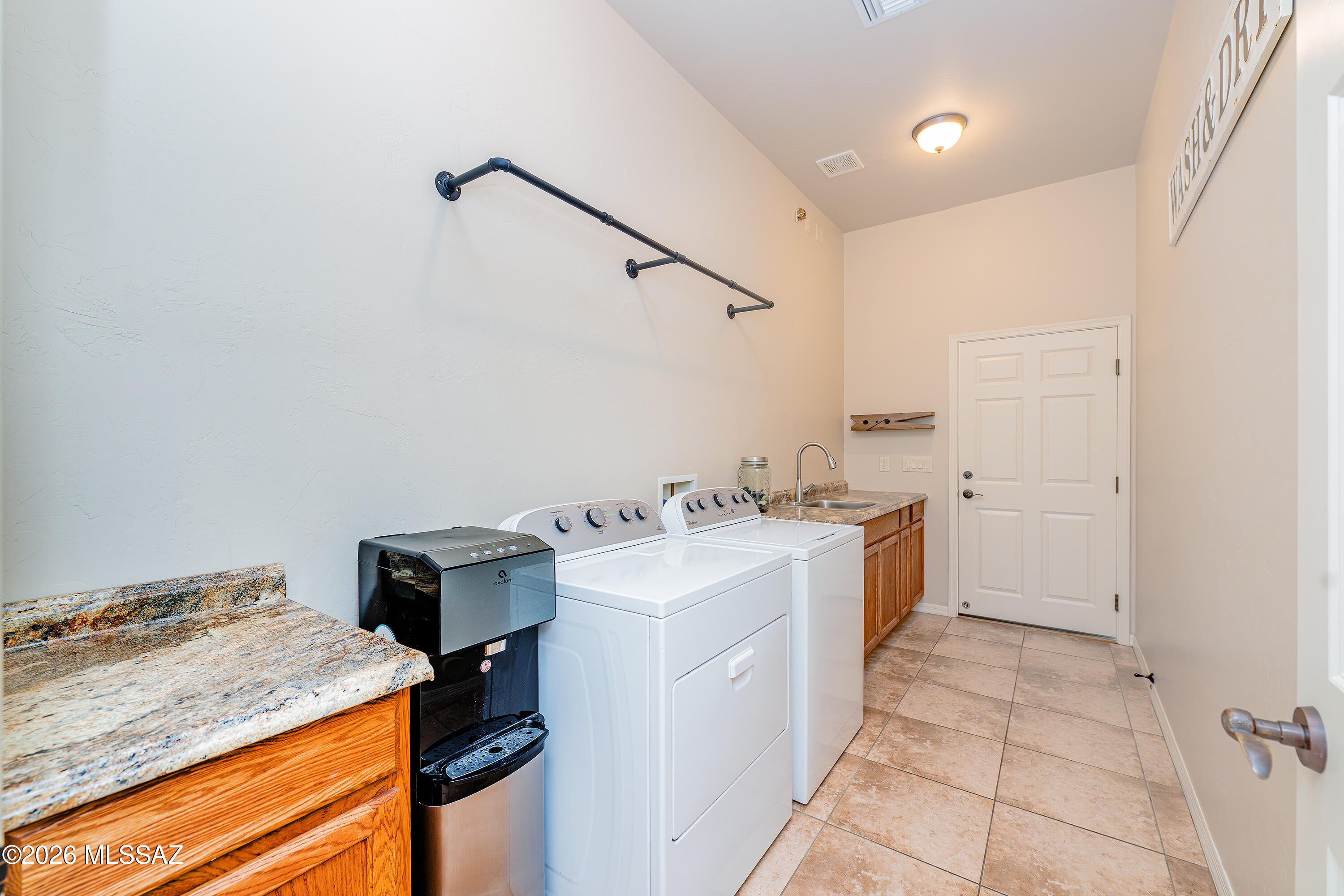 Coyote Creek (1-395) - Residential