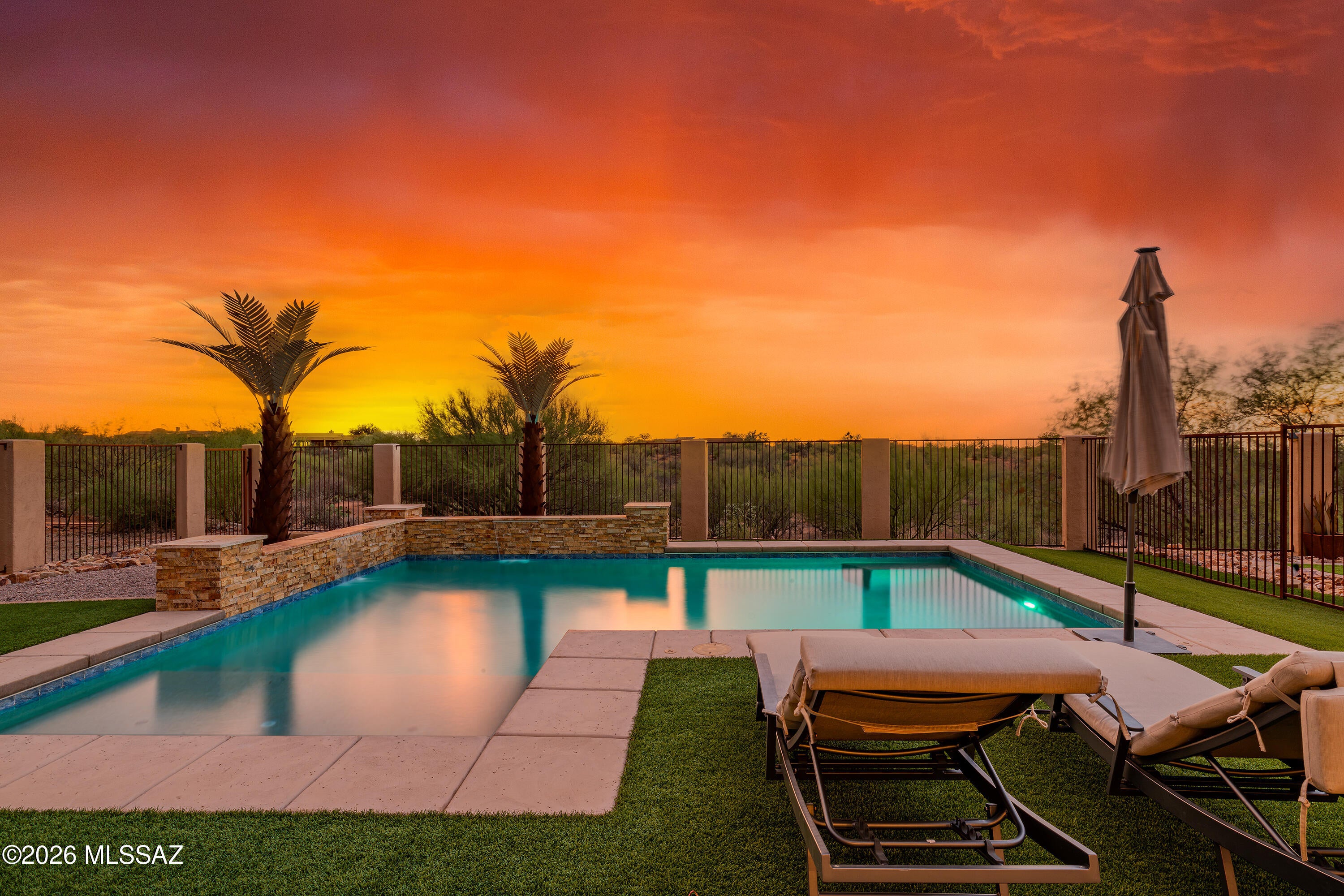 Coyote Creek (1-395) - Residential