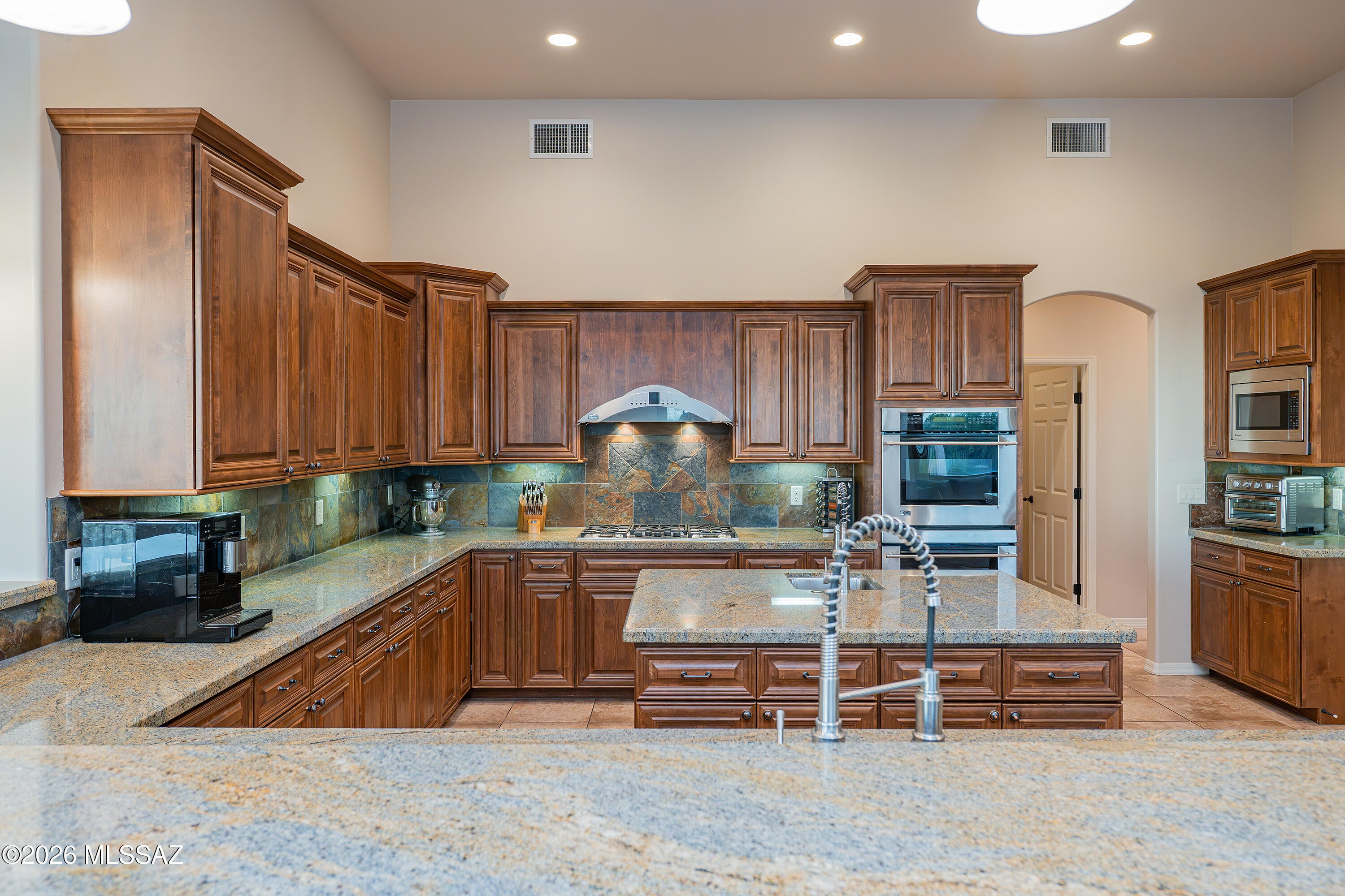 Coyote Creek (1-395) - Residential