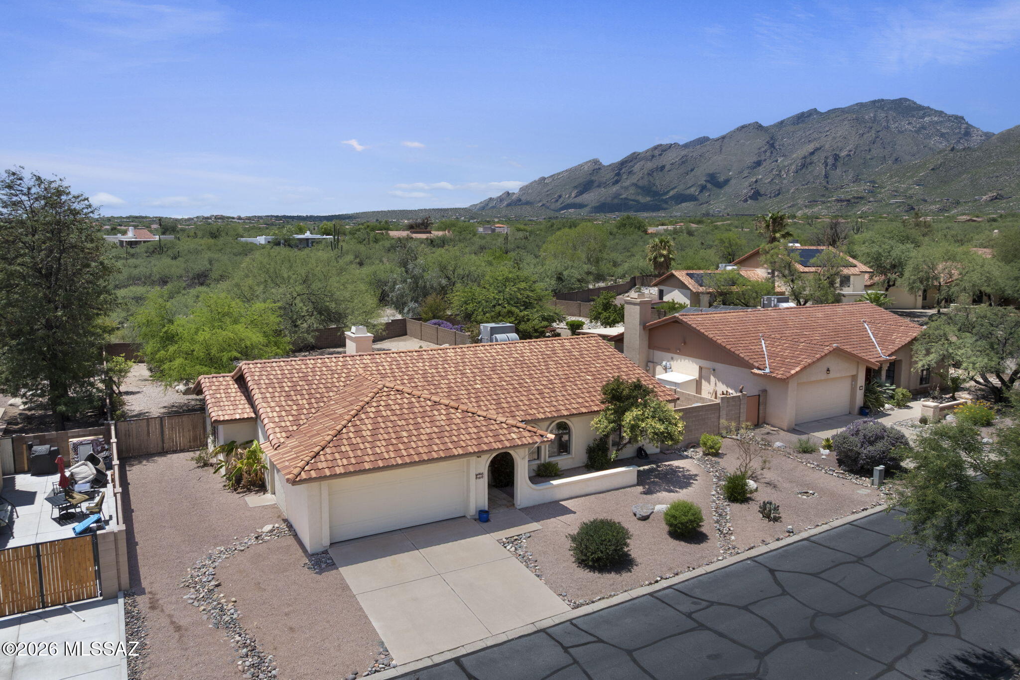 Welcome home to comfort, space, and the perfect Arizona lifestyle!
Located just minutes from the breathtaking Sabino Canyon, this inviting 3-bedroom, 2-bathroom home offers everything a family needs to create lasting memories. Situated on an oversized lot that backs to a peaceful common area, you'll enjoy added privacy while having the perfect place for evening strolls, outdoor adventures, and watching the beauty of the surrounding desert and local wildlife.
Inside, the thoughtfully designed open, split-bedroom floor plan provides the ideal balance of togetherness and privacy. The spacious living areas make it easy to gather with family and friends, while the private primary suite offers a relaxing retreat at the end of the day. The expansive backyard is truly an extension of the home, featuring a long covered patio and a built-in BBQ area that's perfect for weekend cookouts, birthday celebrations, or simply enjoying cool Arizona evenings under the stars. Whether children are playing in the yard, pets are exploring, or everyone is gathered outdoors, this backyard is designed for making memories.
Set in a quiet, welcoming neighborhood, you'll love taking morning walks, riding bikes, and enjoying the peaceful surroundings. Plus, you're just minutes from shopping, dining, excellent golf at Ventana Canyon, and the endless hiking trails and natural beauty of Sabino Canyon.
If you've been searching for a home that combines comfort, privacy, outdoor living, and an unbeatable location, this is one you won't want to miss!