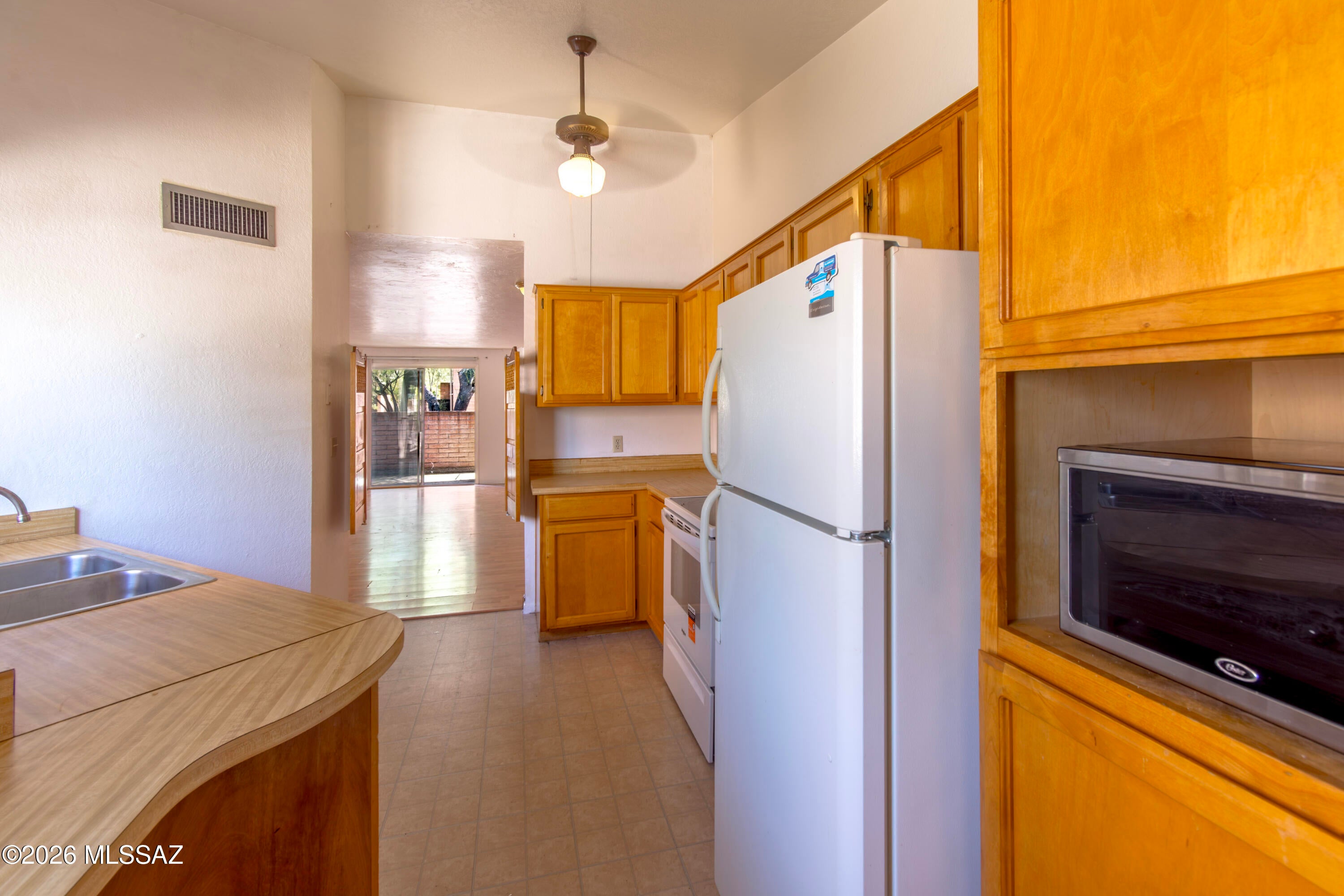 McCormick PlaceTwnhms Blk III (1-71) - Residential