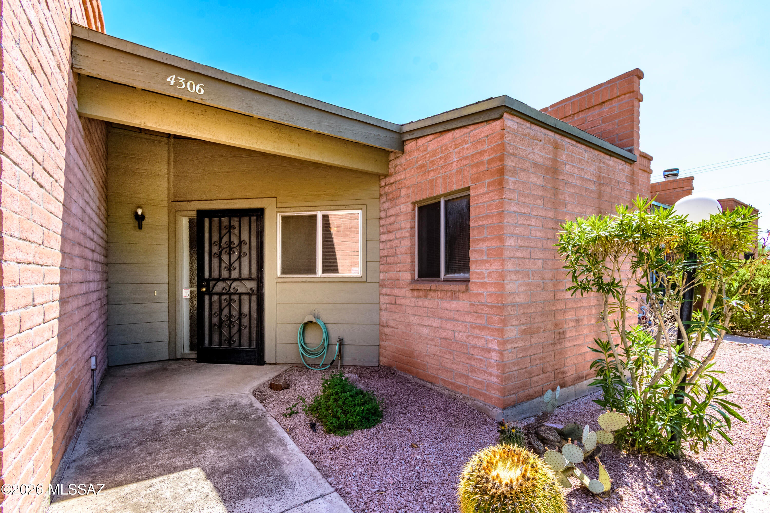 McCormick PlaceTwnhms Blk III (1-71) - Residential