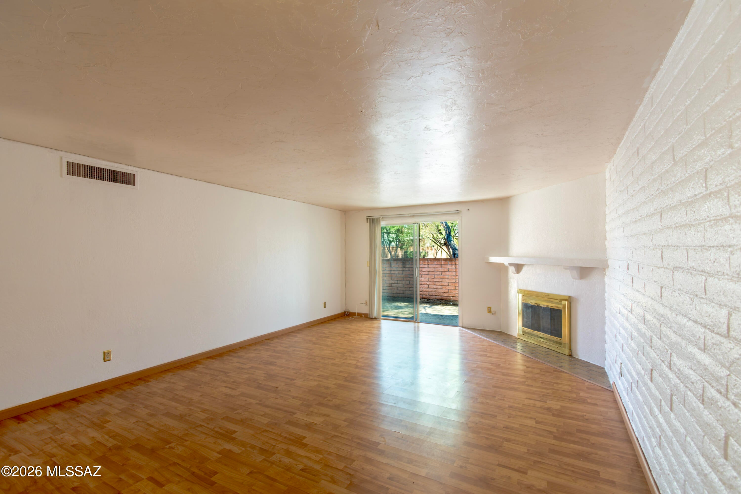 McCormick PlaceTwnhms Blk III (1-71) - Residential