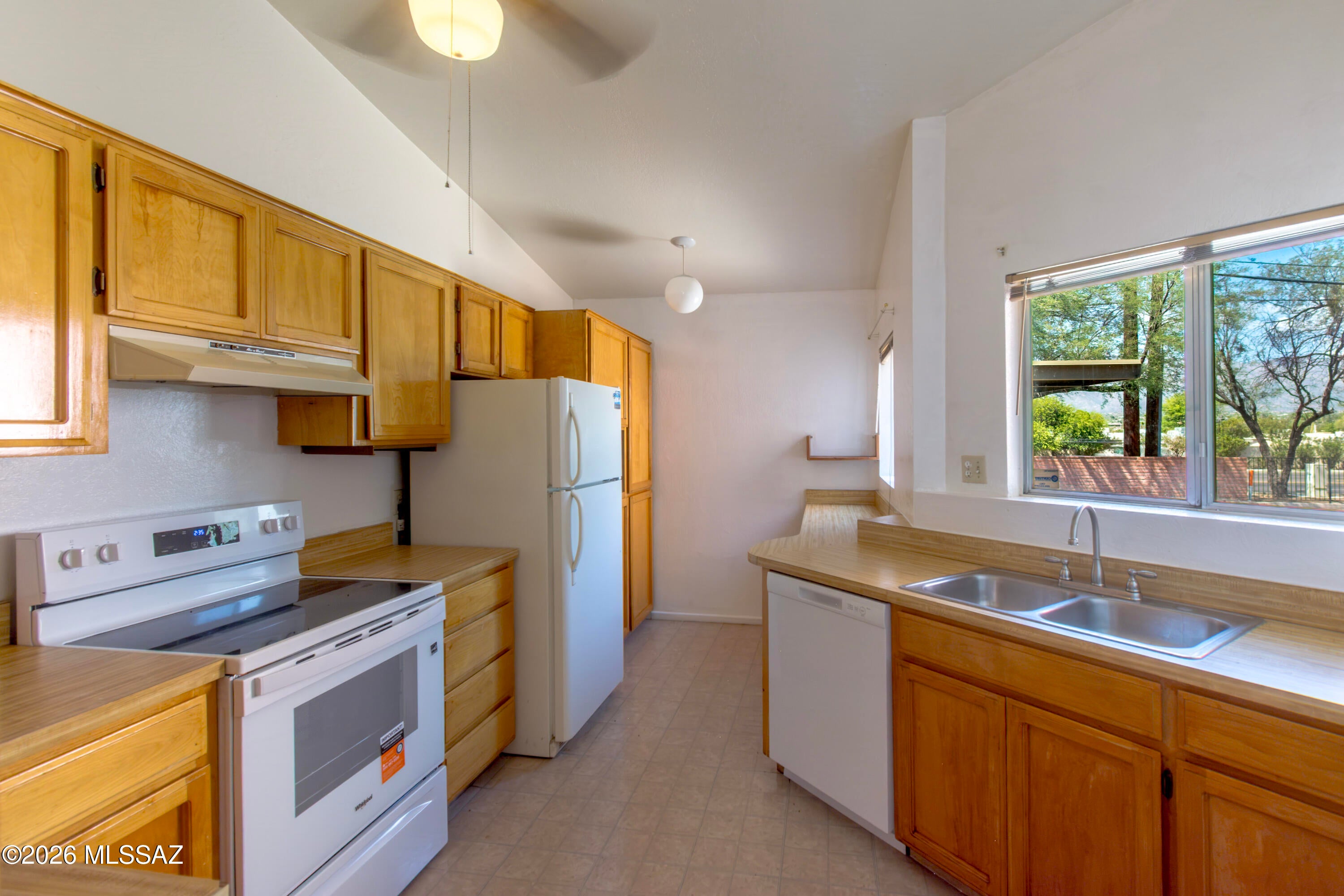 McCormick PlaceTwnhms Blk III (1-71) - Residential