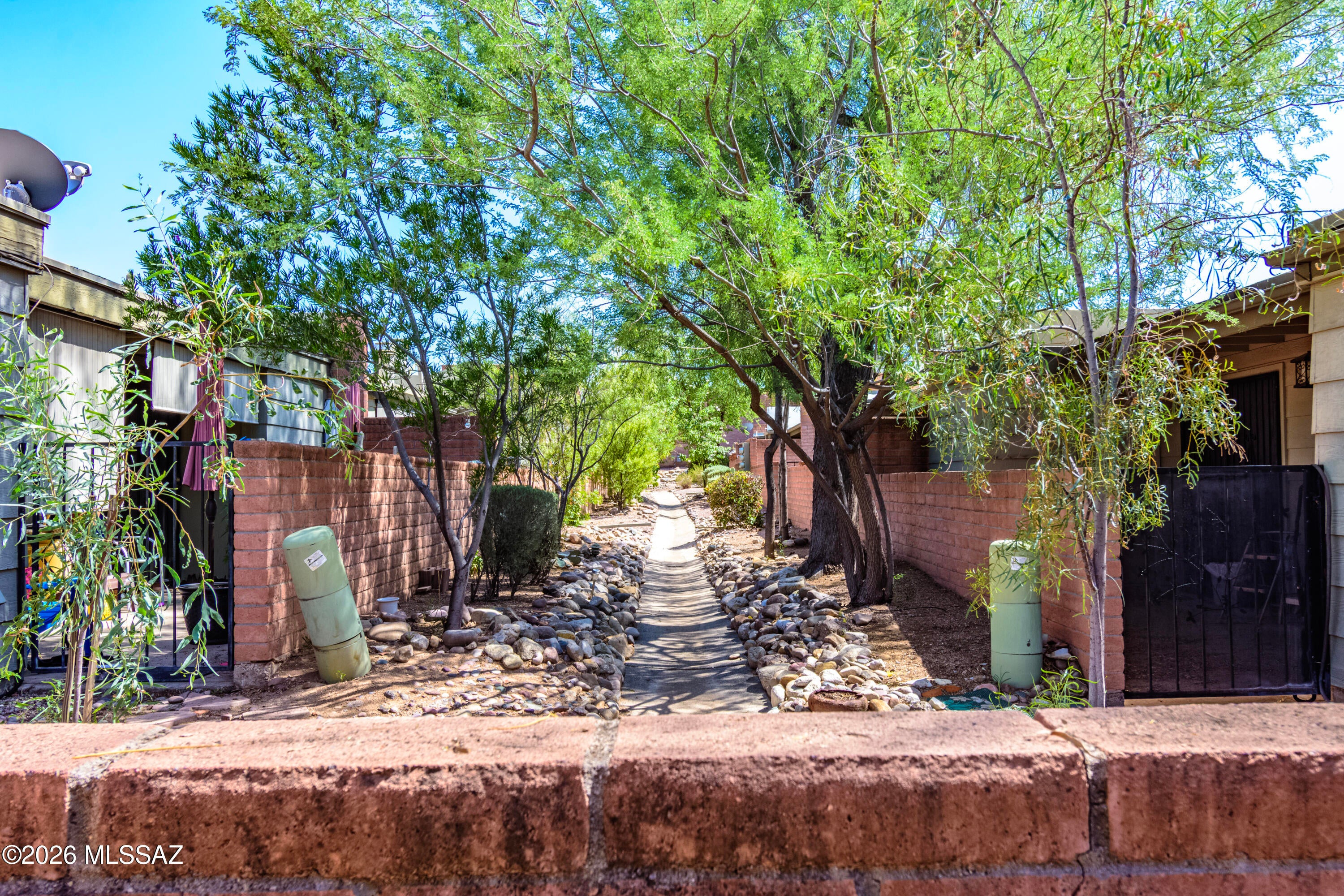 McCormick PlaceTwnhms Blk III (1-71) - Residential