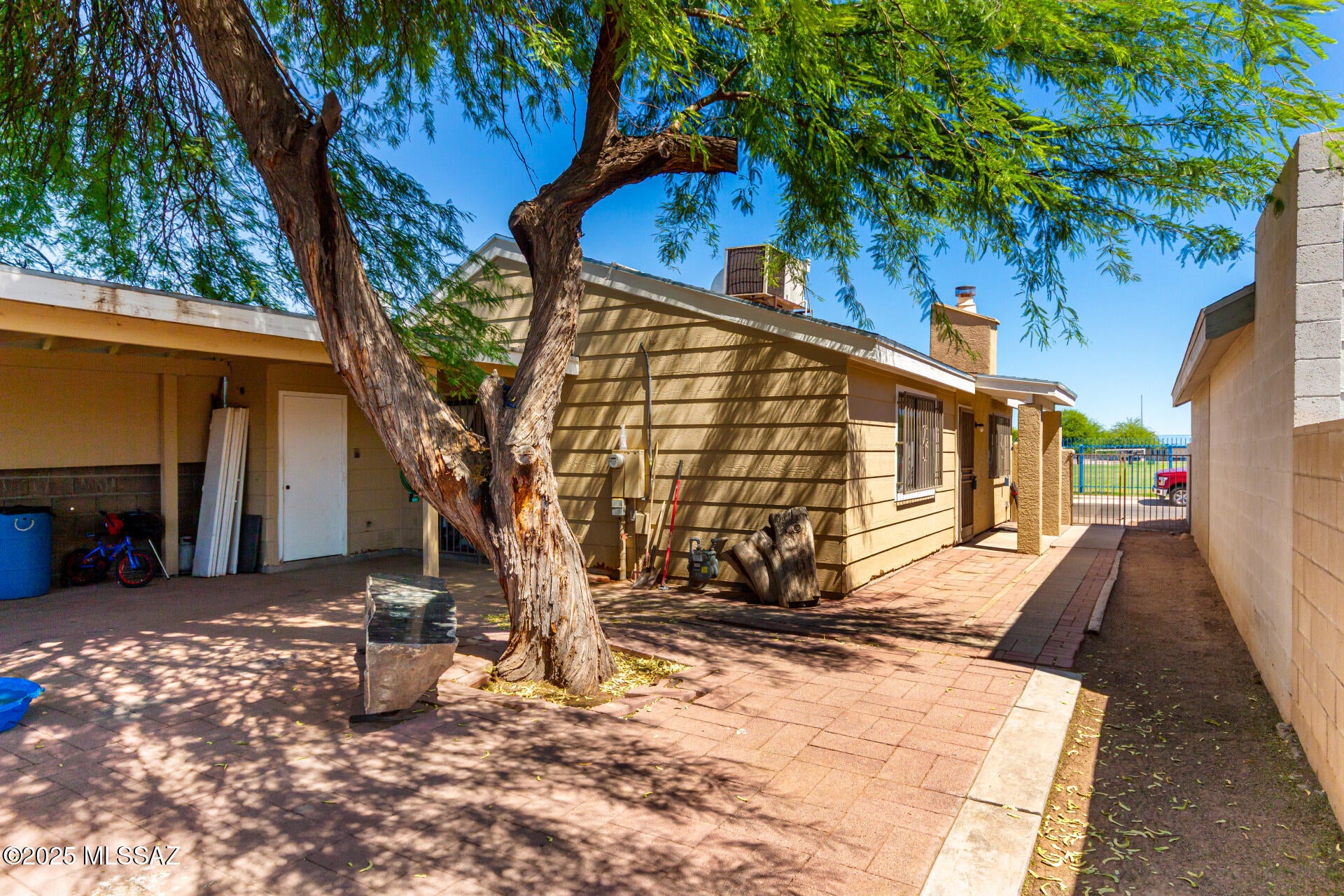 Kino Meadows (1-128) - Residential
