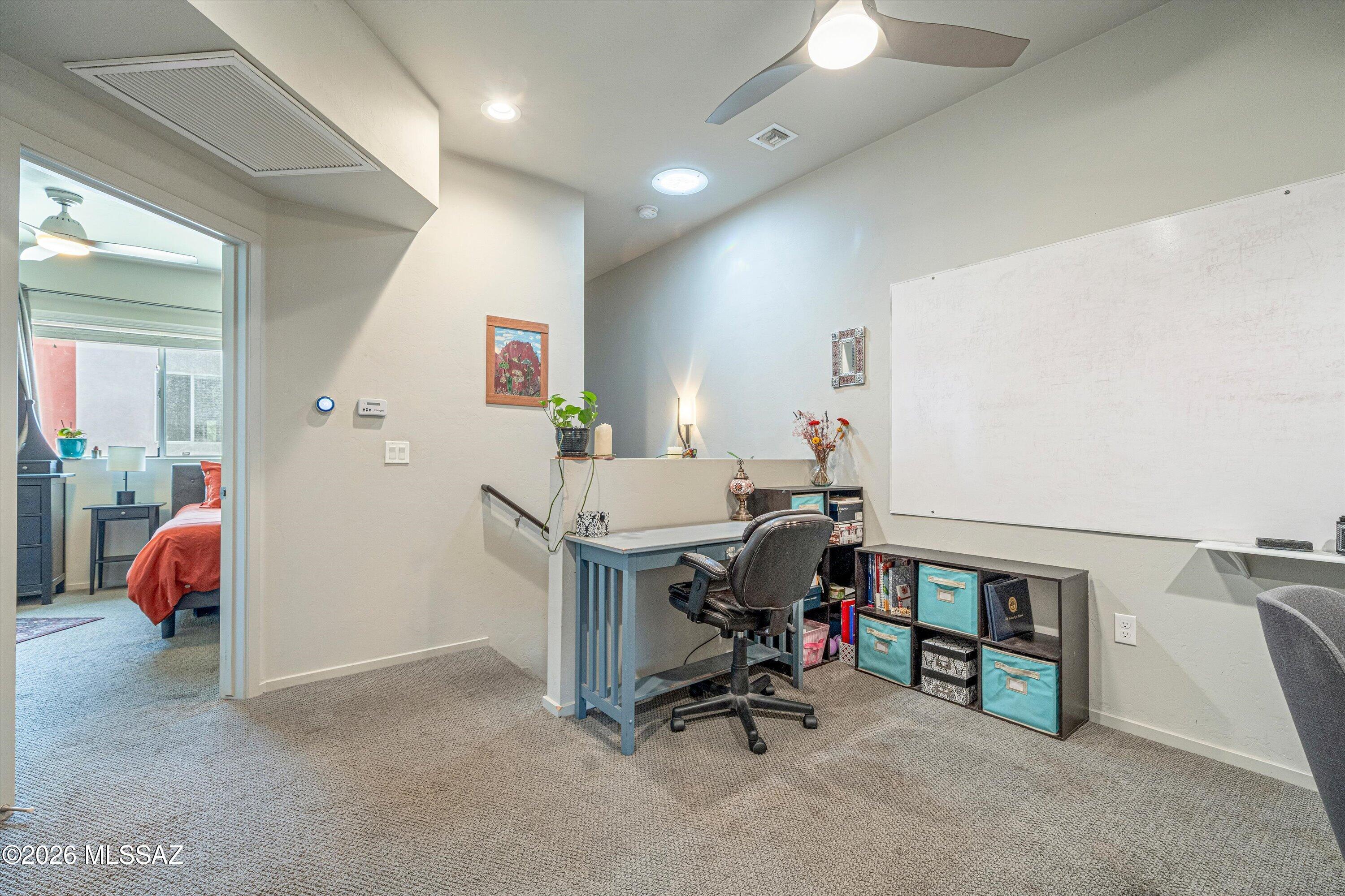 Park Modern SQ20153240738 - Residential