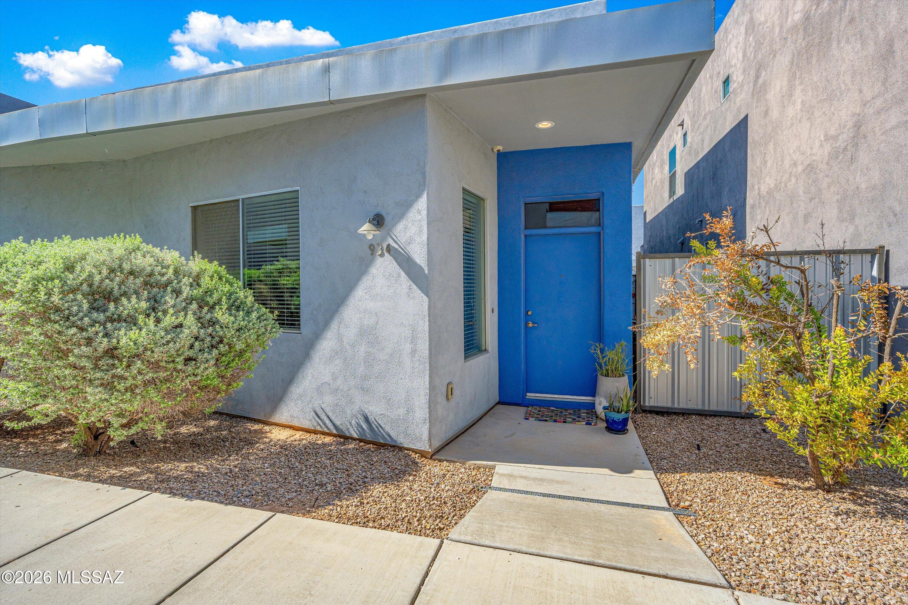 Park Modern SQ20153240738 - Residential