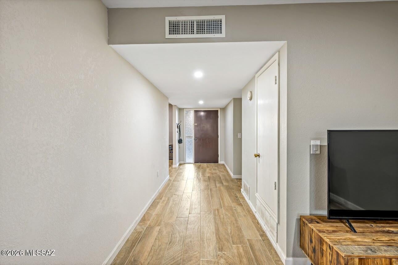 Twenty-Nine Palms (1-70) - Residential Lease