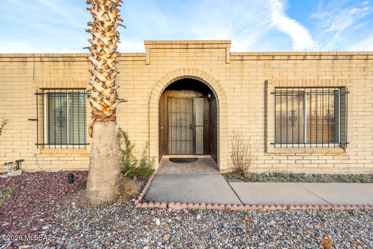 Twenty-Nine Palms (1-70) - Residential Lease