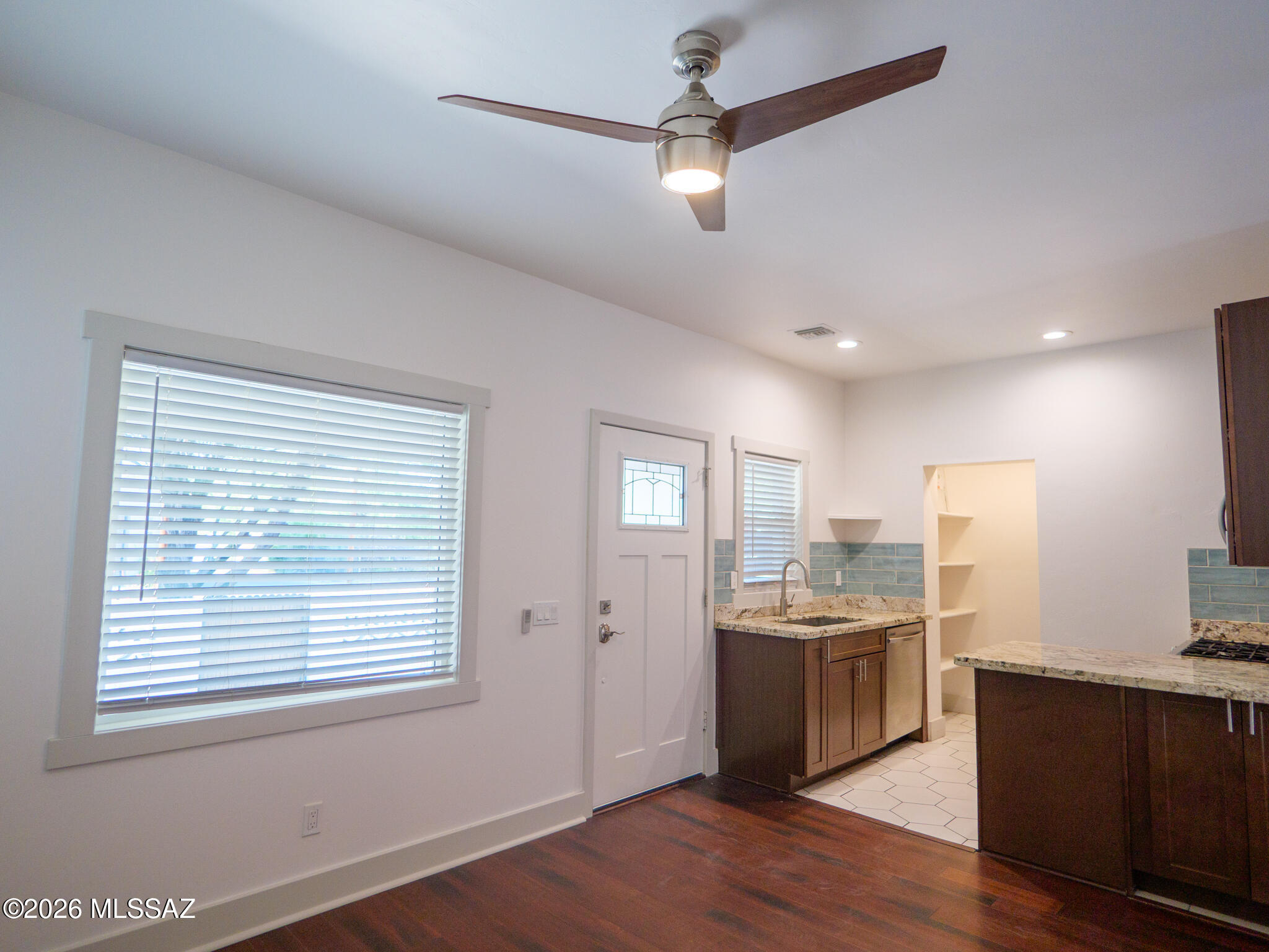 Cottonwood Manor Resub - Residential Lease