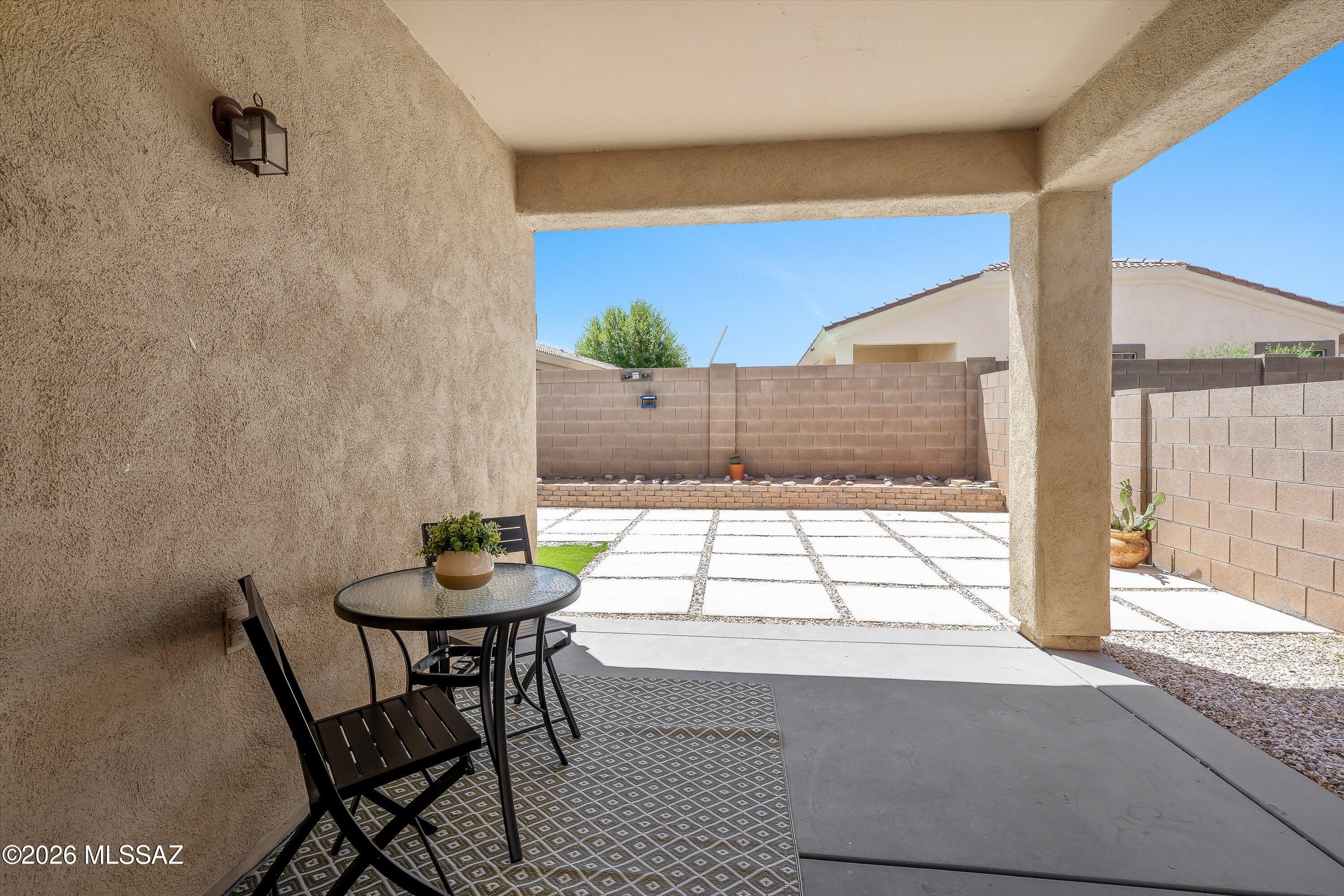 Presidio Del Flores II (1-108) - Residential