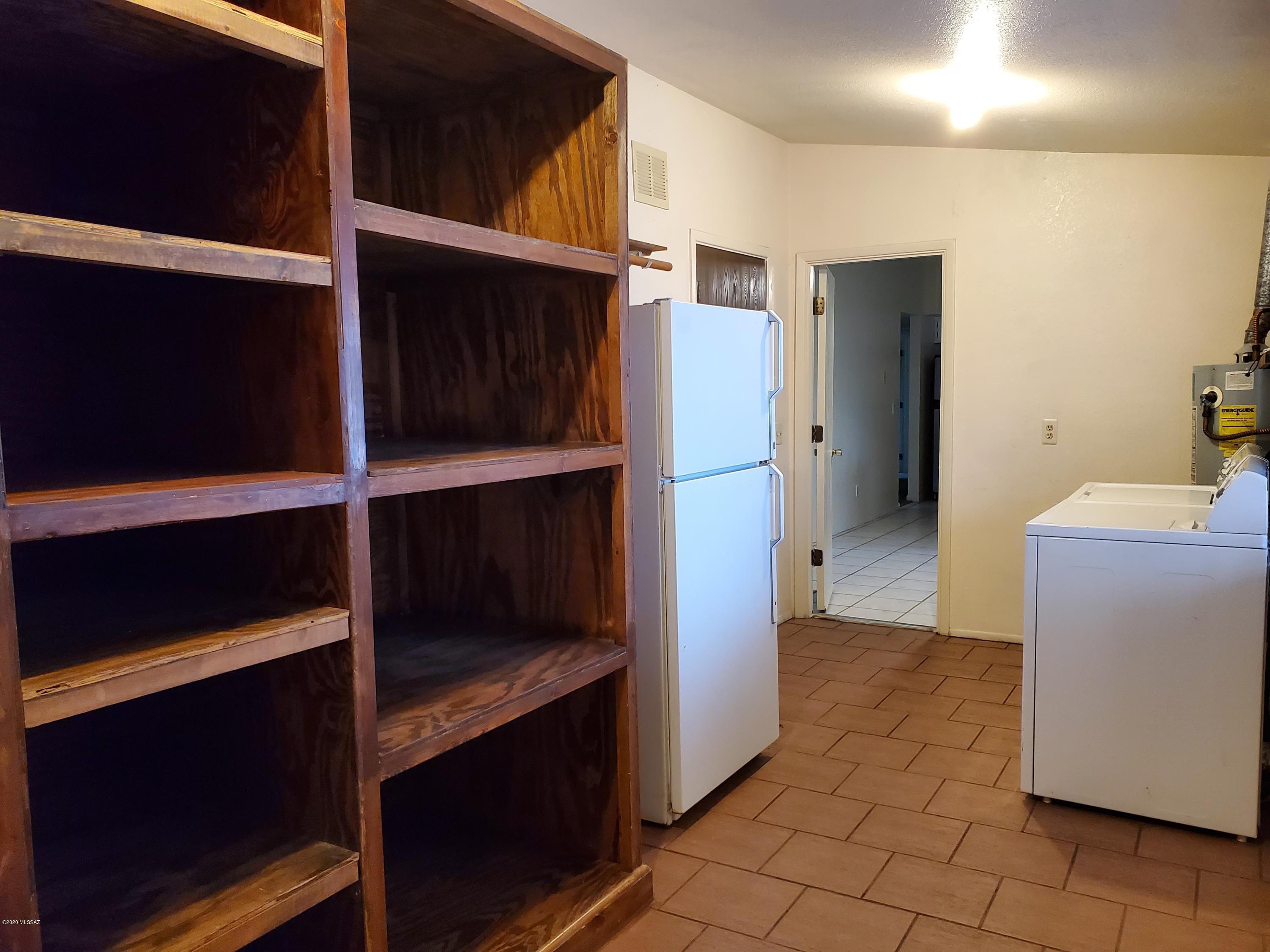 Casas Adobes Park (541-643) - Residential Lease