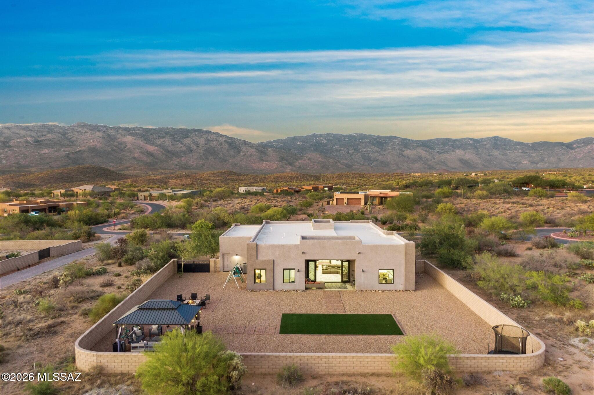 Coyote Creek (1-395) - Residential