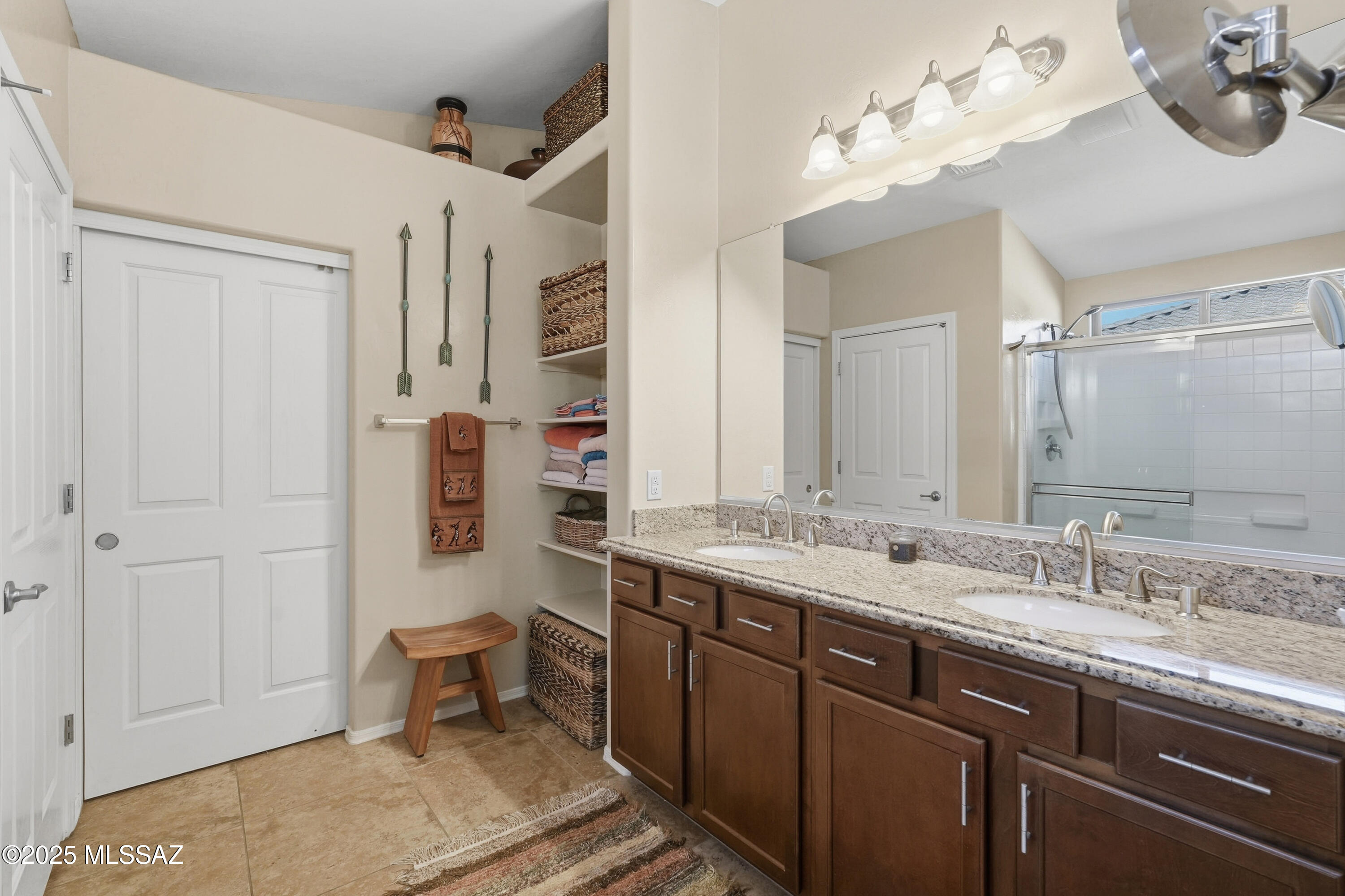 Colonia De Los Alamos - Desert Creek - Residential