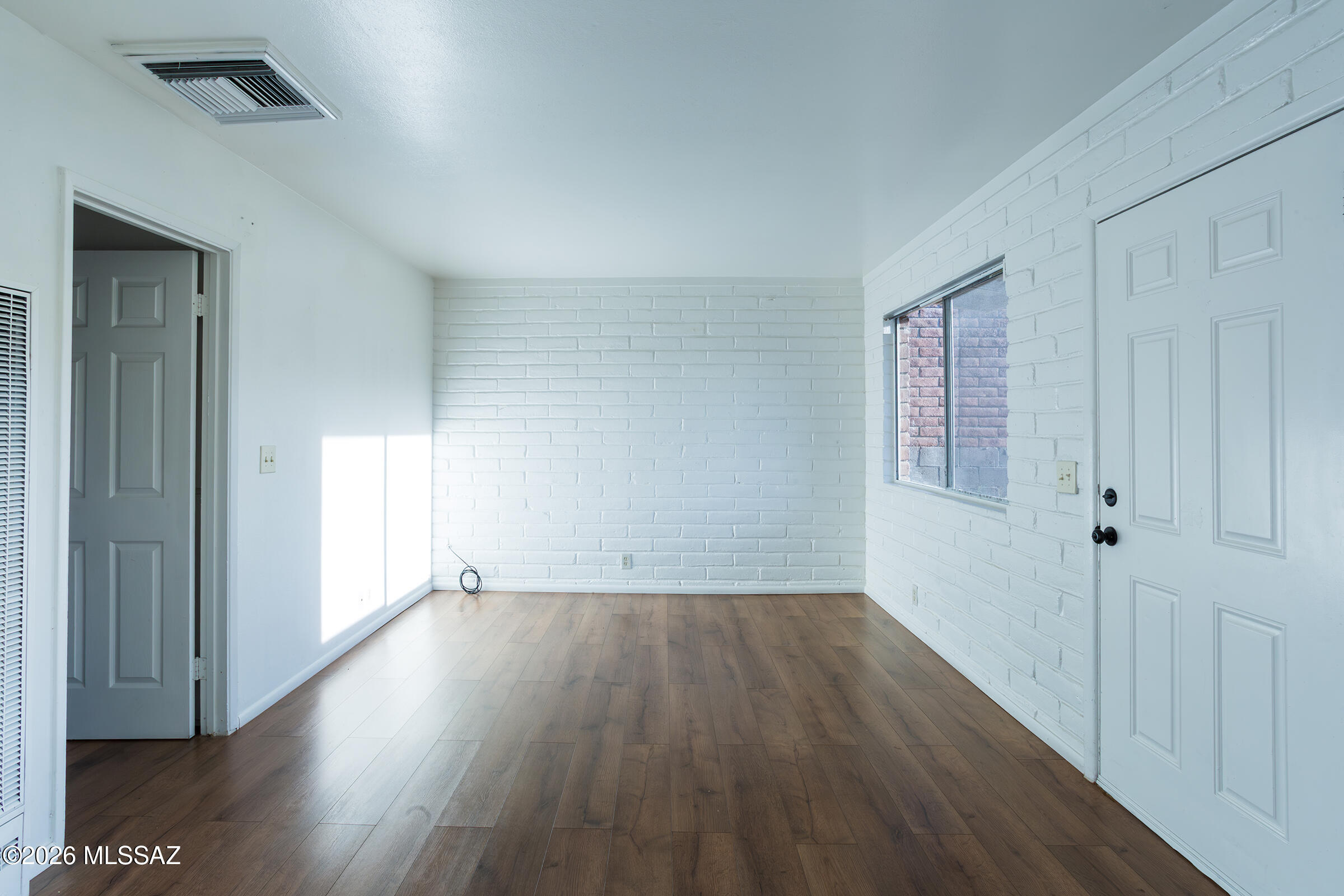 Mission Manor - Residential Lease