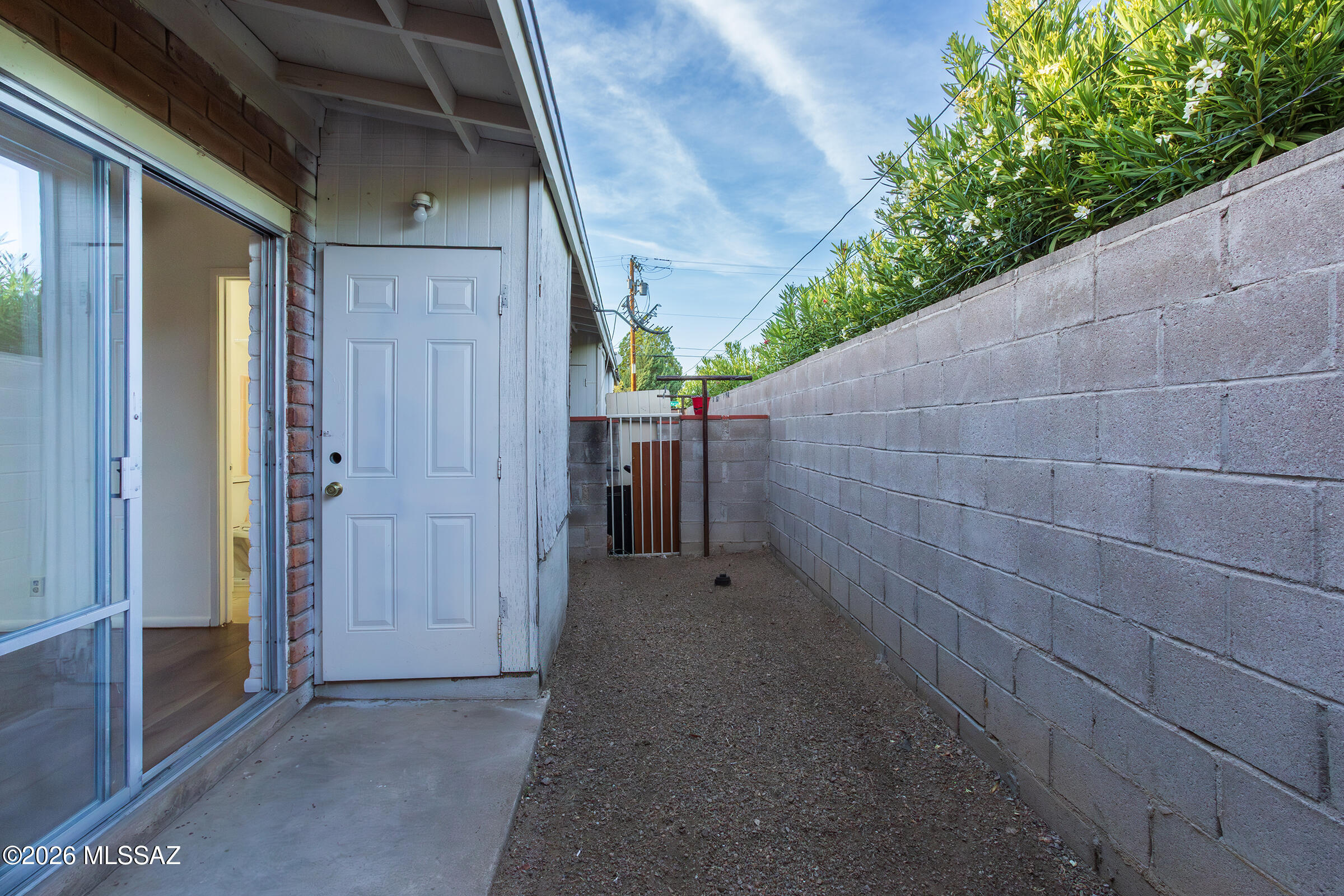 Mission Manor - Residential Lease