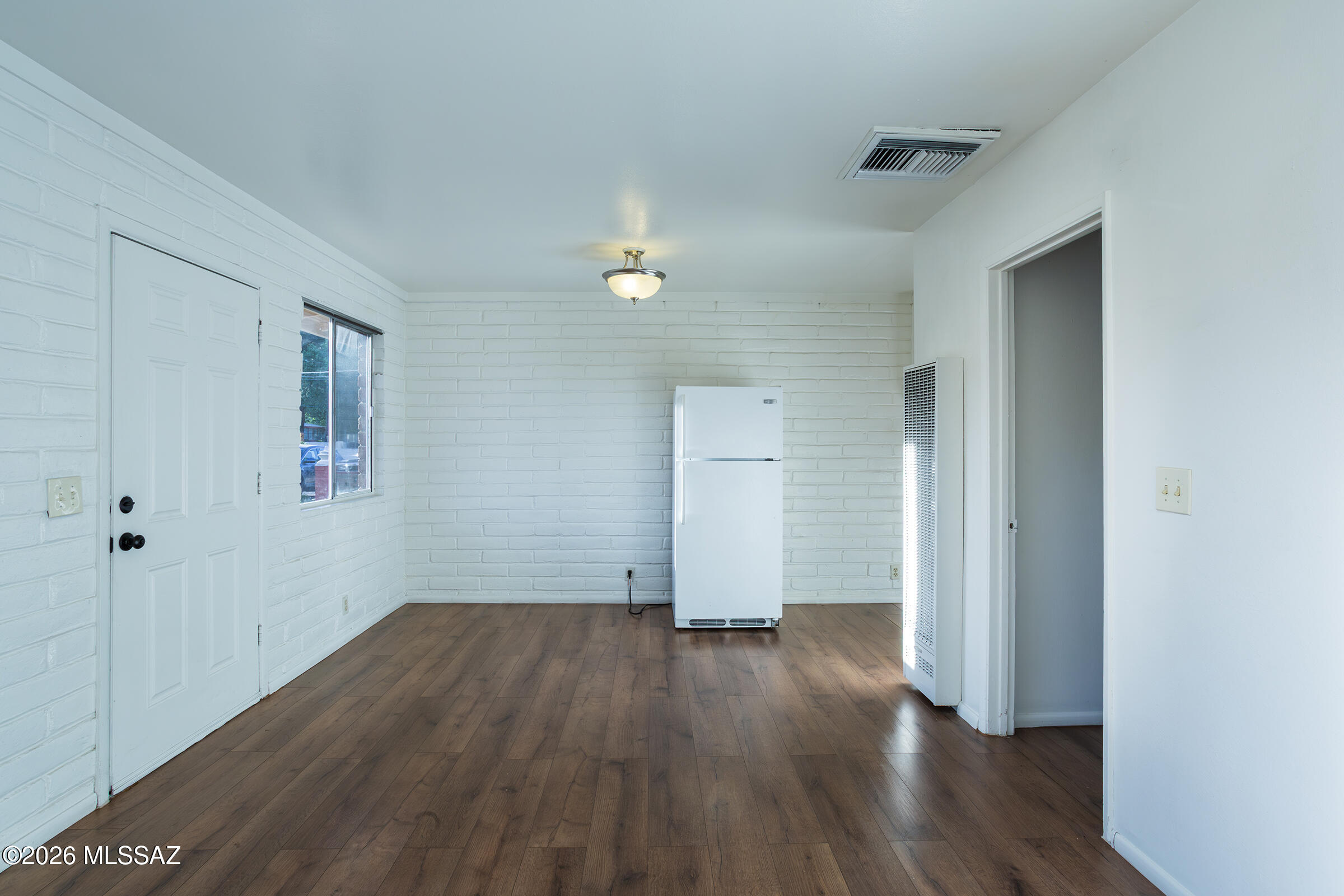 Mission Manor - Residential Lease