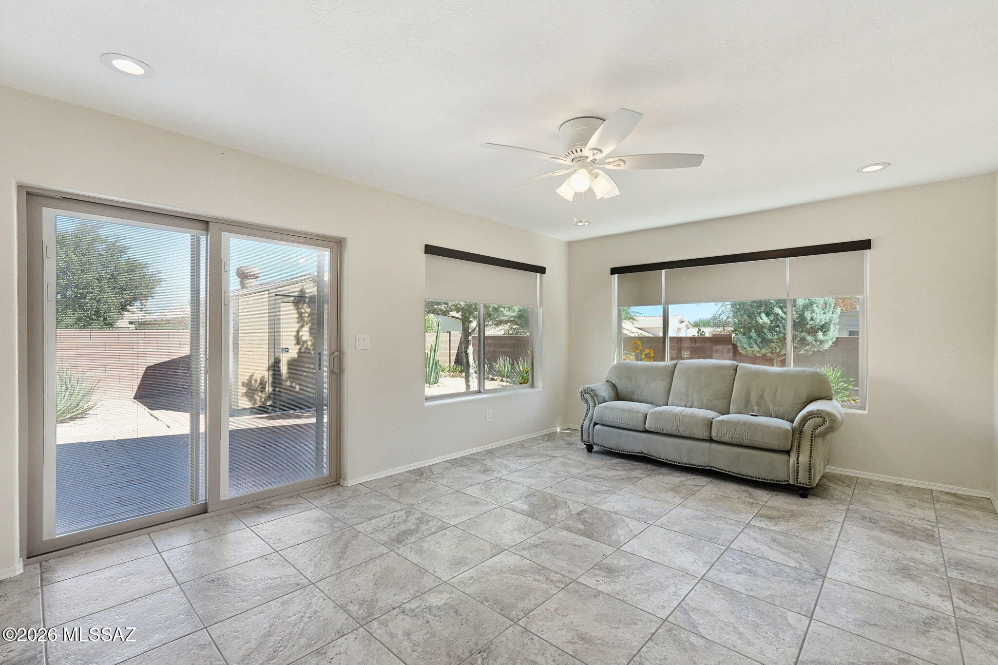 Colonias La Canada (1-82) - Residential